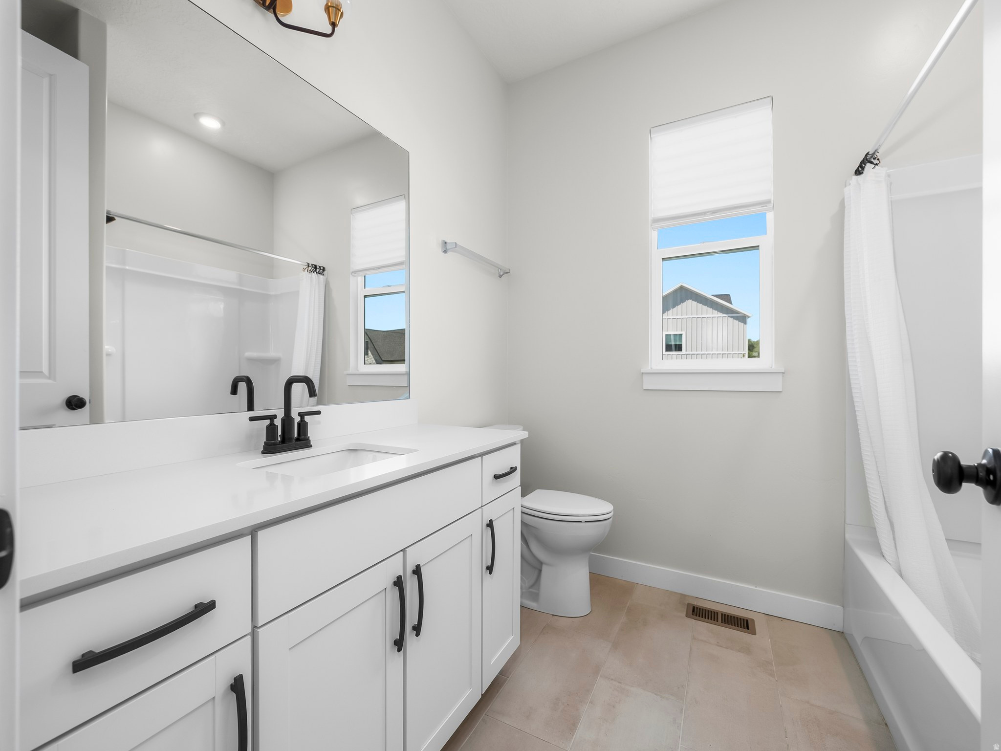 MAPLETON GROVE - Residential