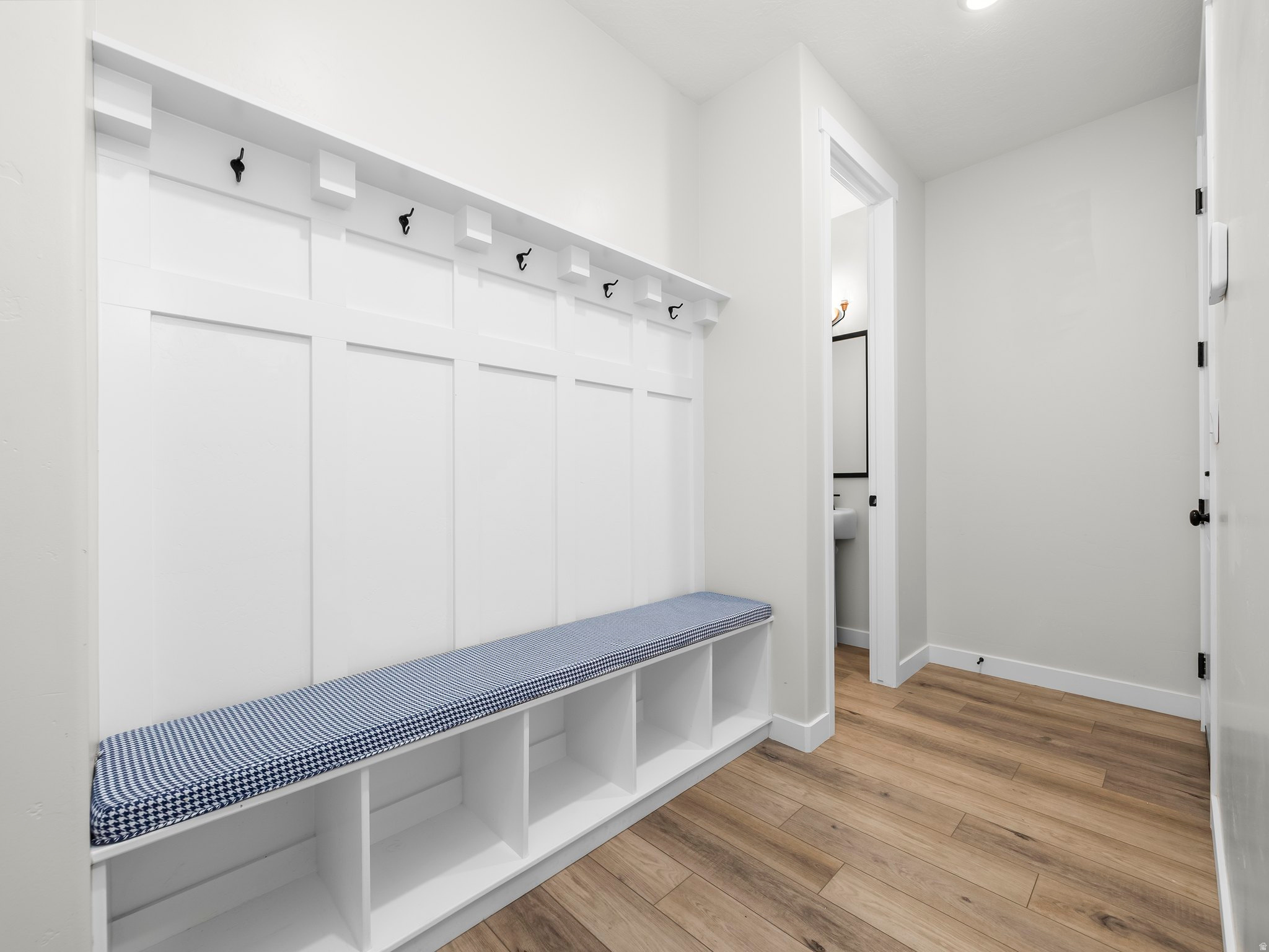 MAPLETON GROVE - Residential