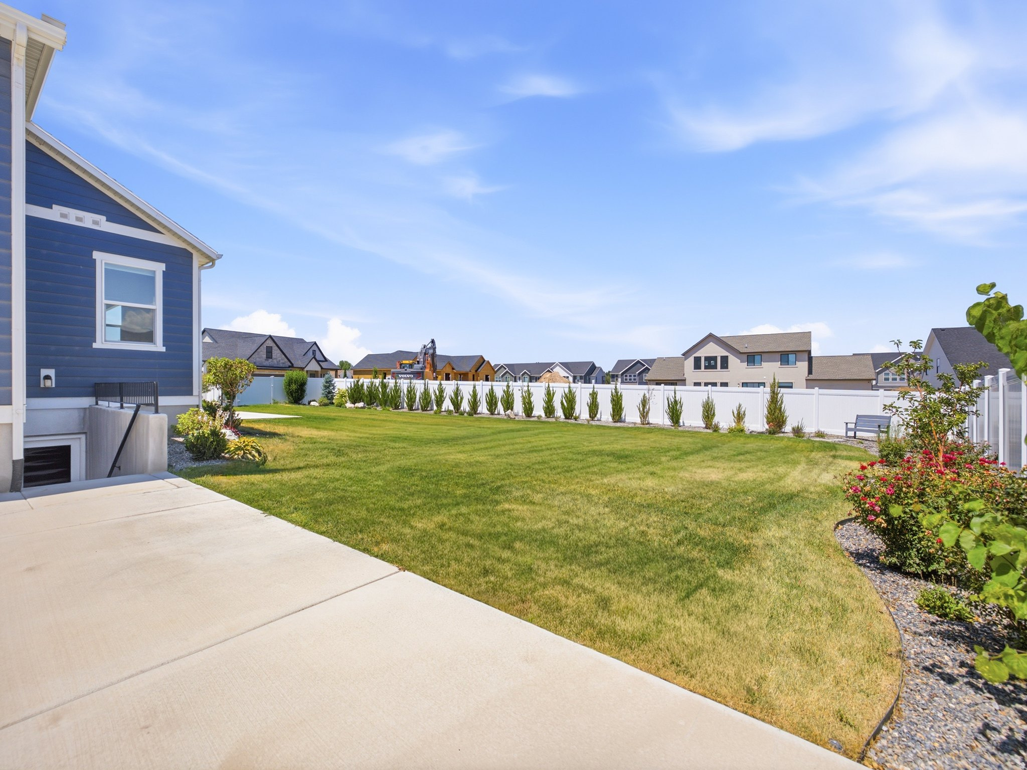 MAPLETON GROVE - Residential