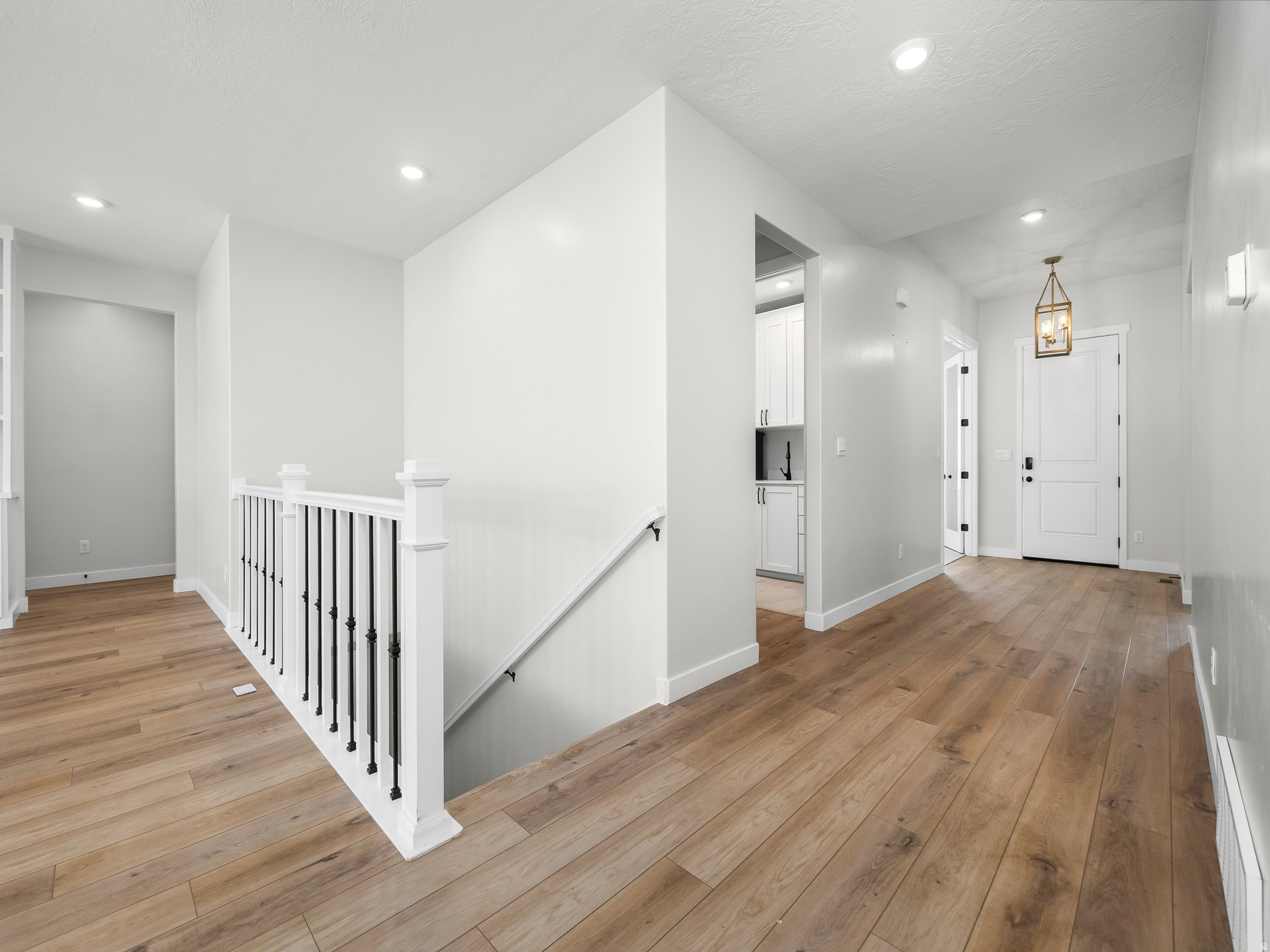 MAPLETON GROVE - Residential