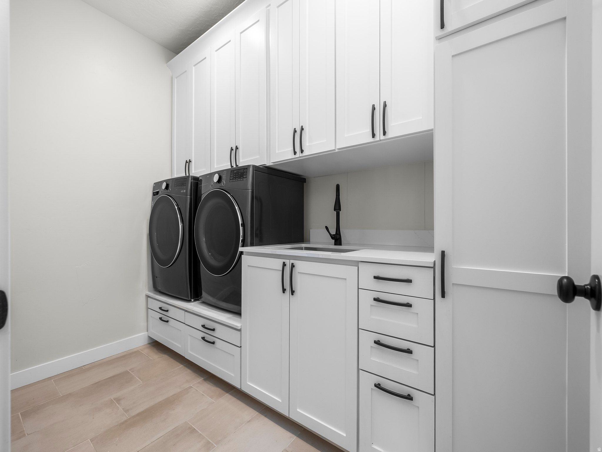 MAPLETON GROVE - Residential