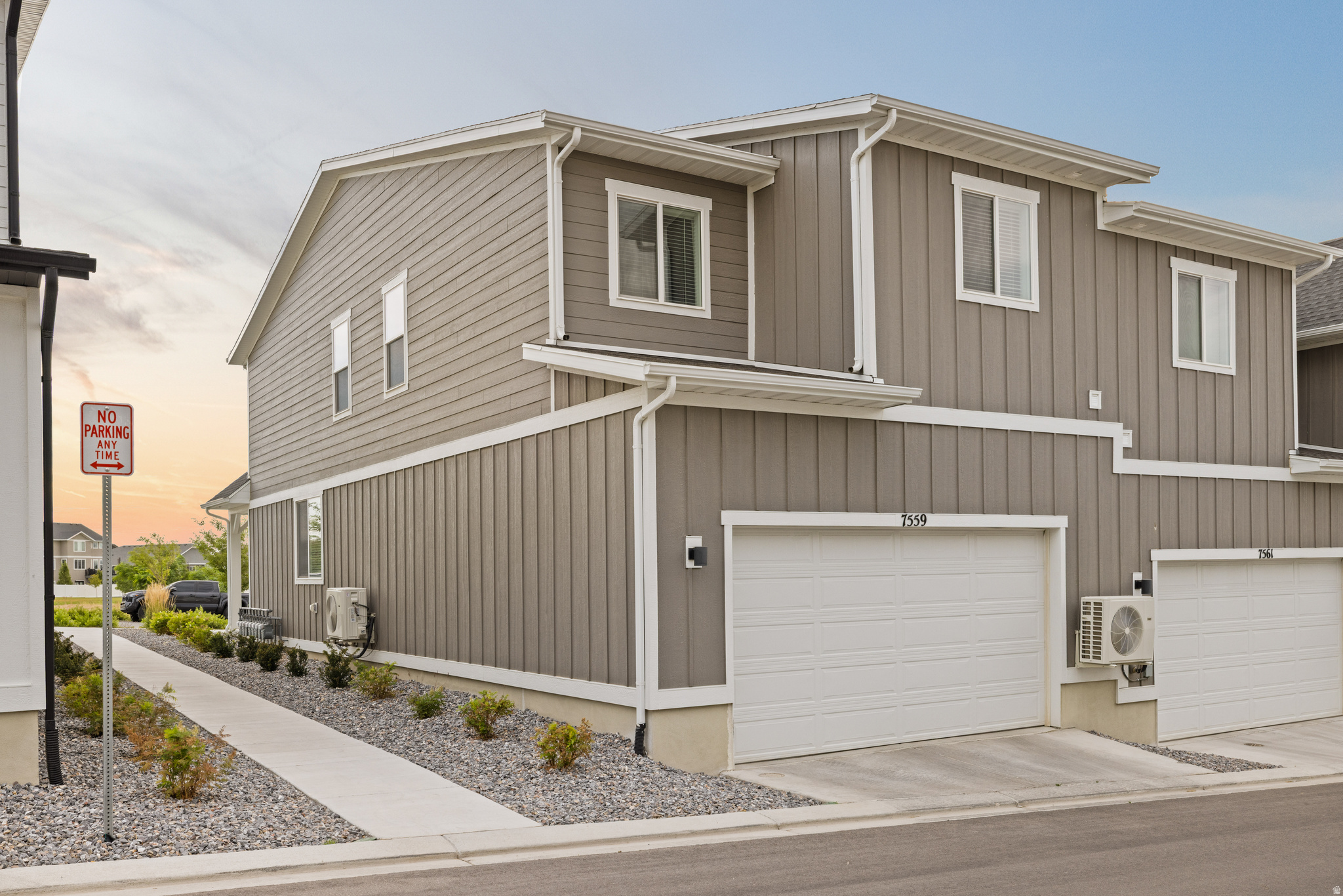 SIENNA HILLS - Residential