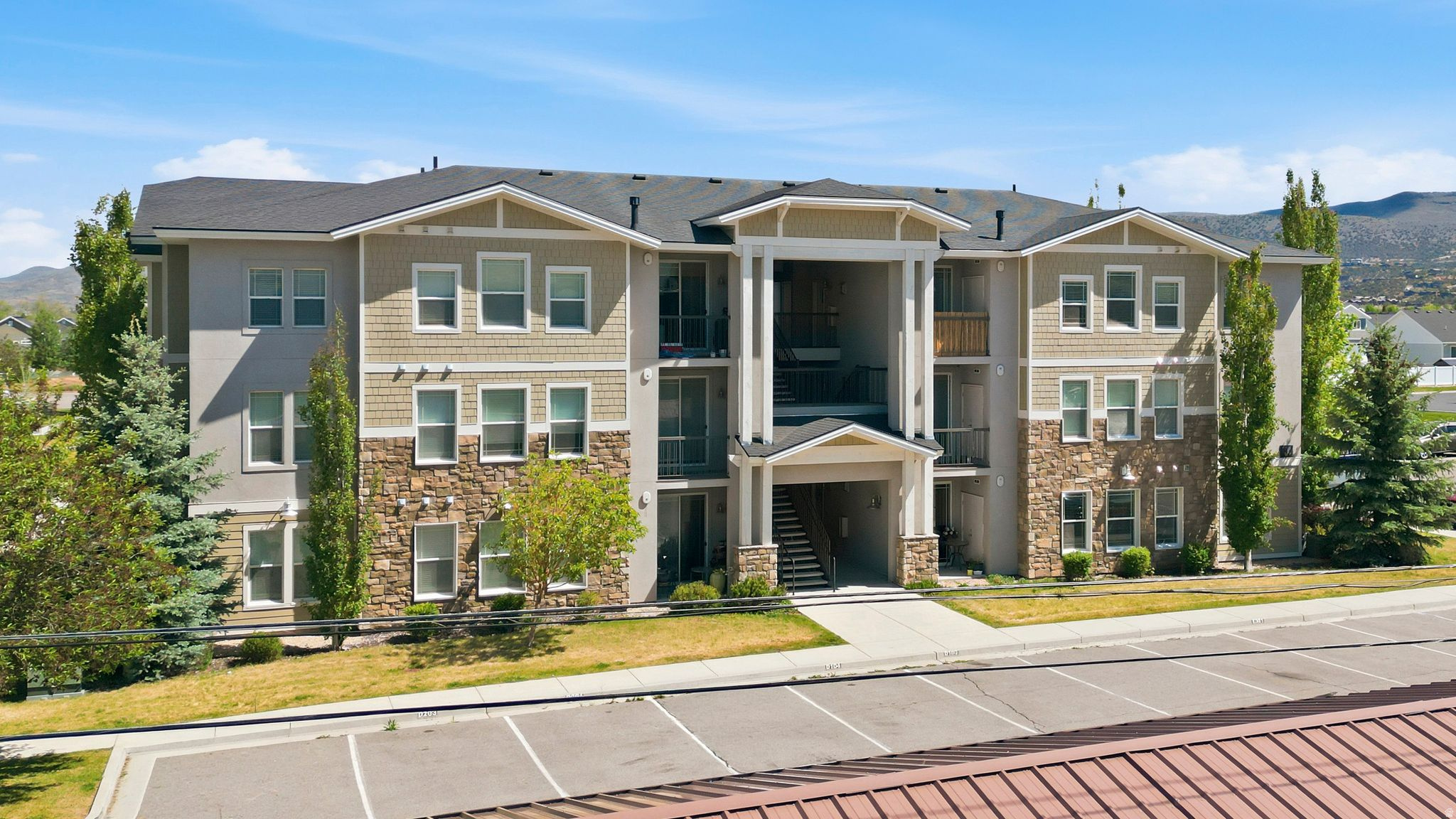 Welcome to easy mountain living in this beautifully located ground-level condo in one of Heber Valley's most desirable neighborhoods. Just steps from the local high school and only about 25 minutes from world-renowned Park City, this home offers the perfect balance of comfort, convenience, and adventure. Enjoy year-round access to Utah's best skiing, scenic hiking and biking trails, top-rated restaurants, shopping, golf, and endless outdoor recreation. Whether you're looking for a primary residence, investment opportunity, or weekend getaway, this condo puts you close to everything that makes mountain living so desirable. Low-maintenance living, stunning surroundings, and unbeatable location all come together here.