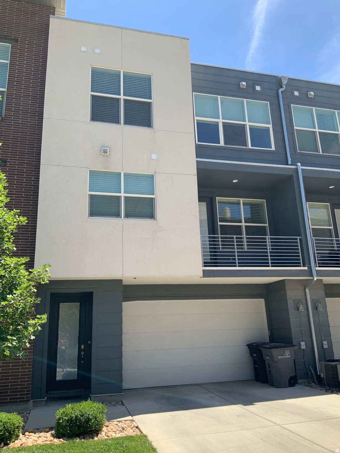 ONE ELEVEN TOWNHOMES - Residential