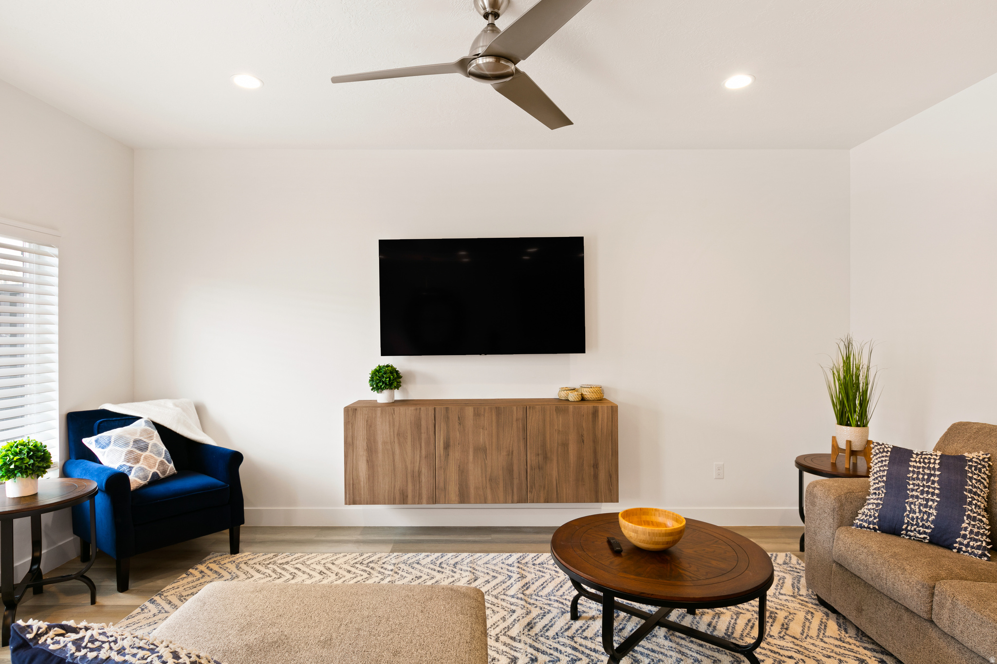 VUE AT GREEN VALLEY - Residential