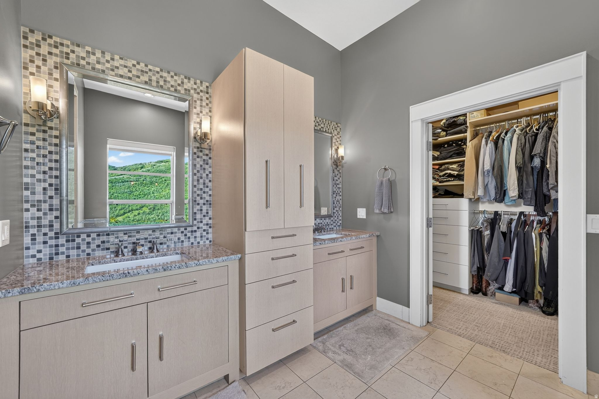 EMIGRATION OAKS PHAS - Residential