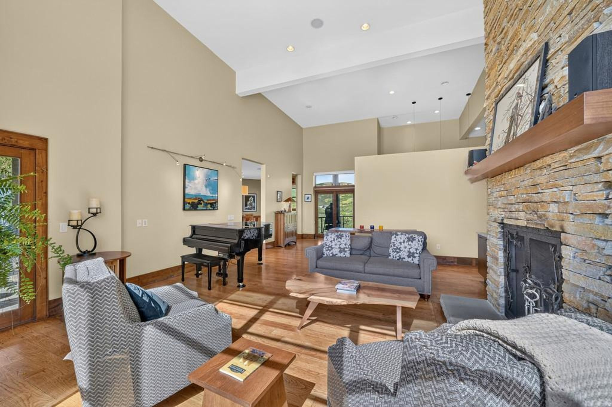 EMIGRATION OAKS PHAS - Residential