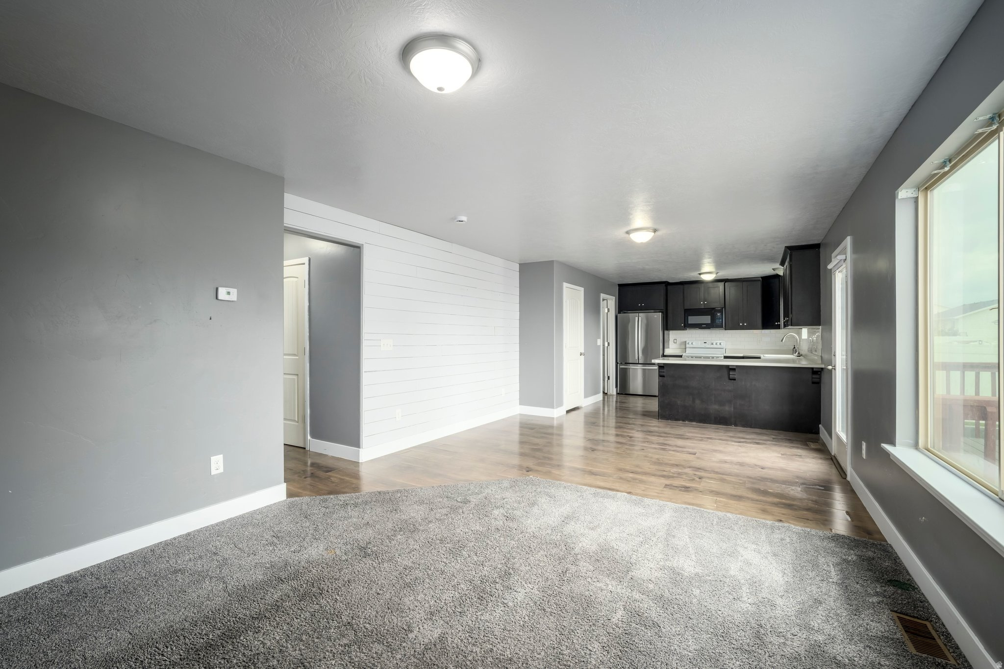 WEST  POINT MEADOWS - Residential