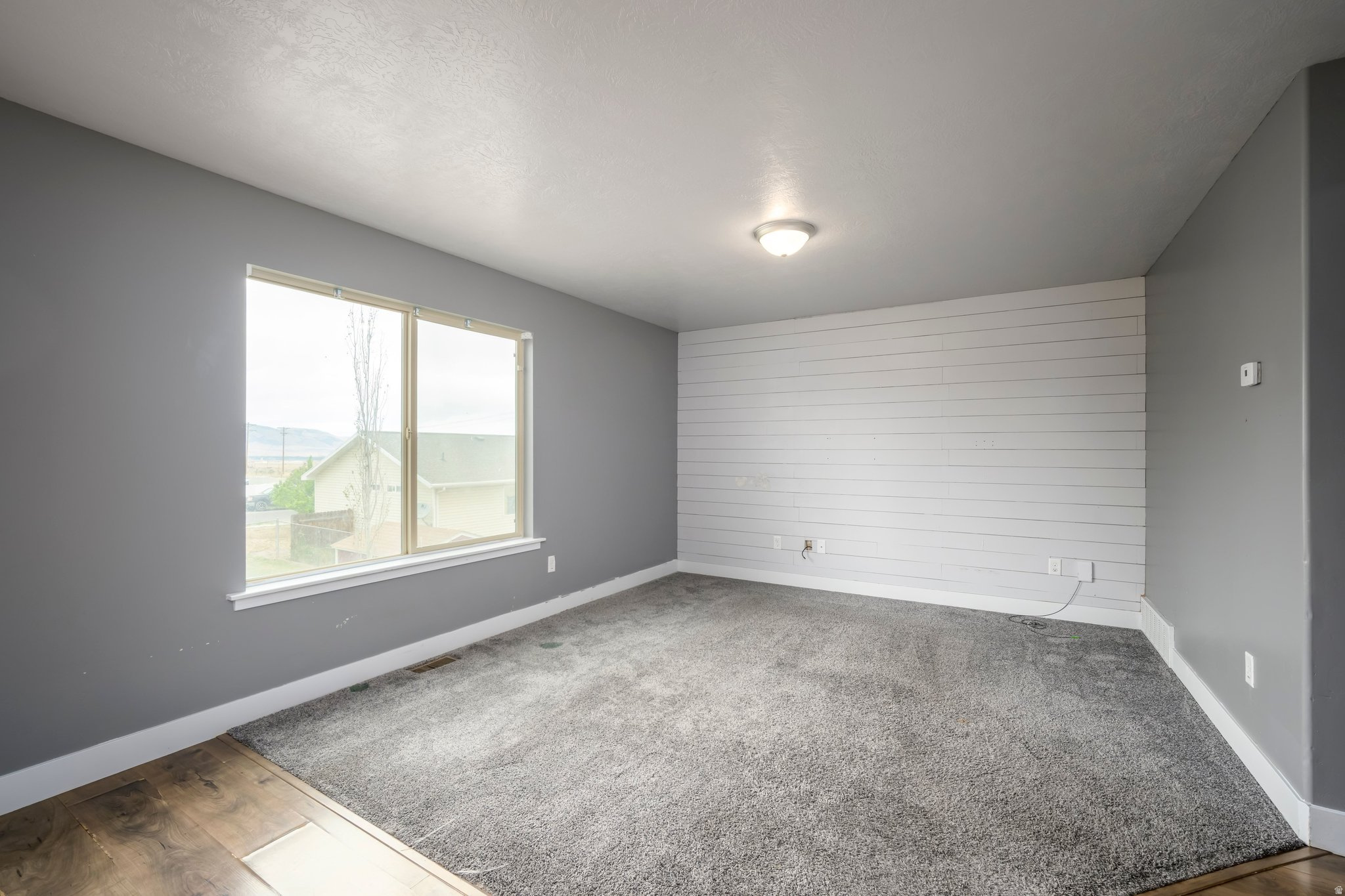 WEST  POINT MEADOWS - Residential