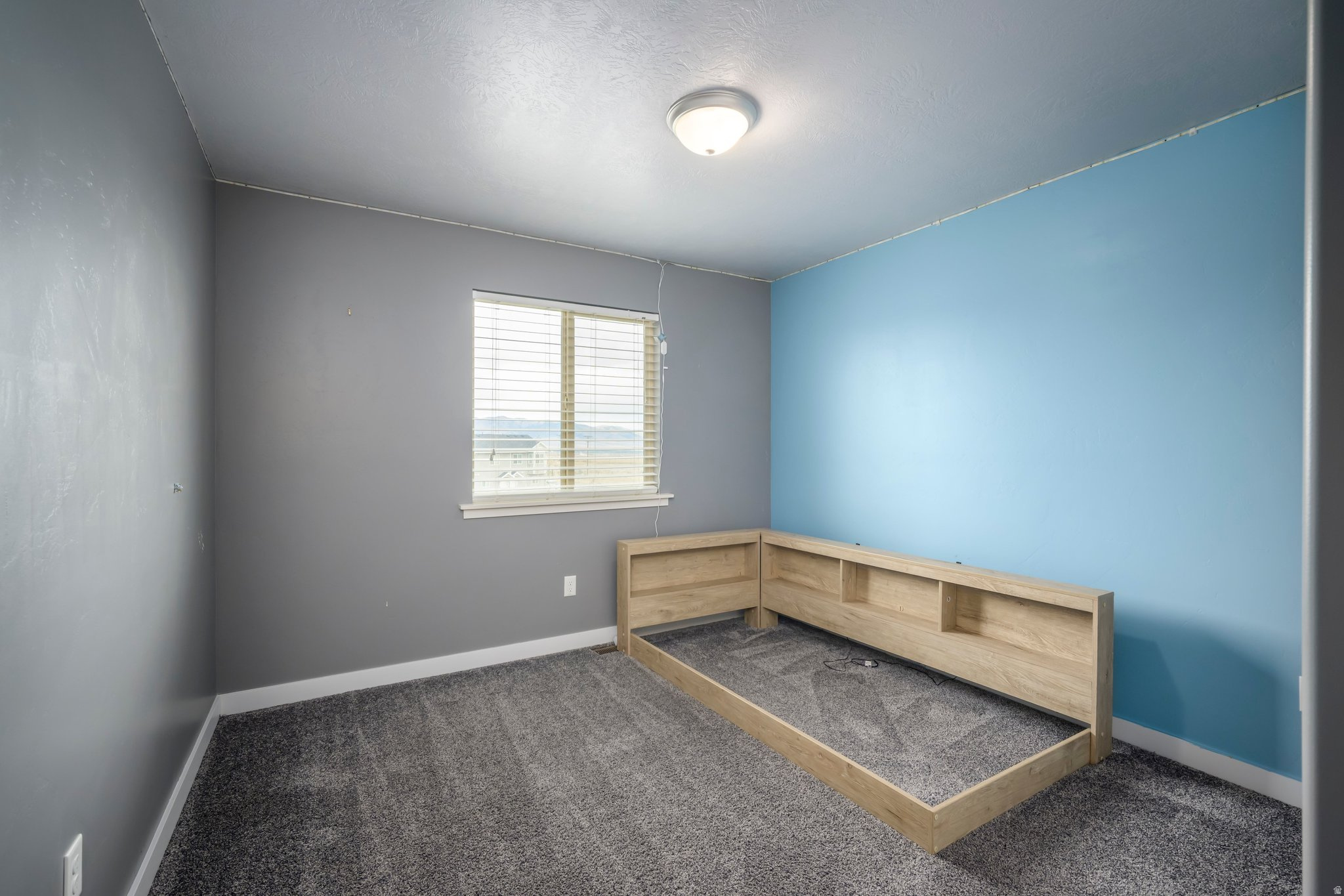 WEST  POINT MEADOWS - Residential