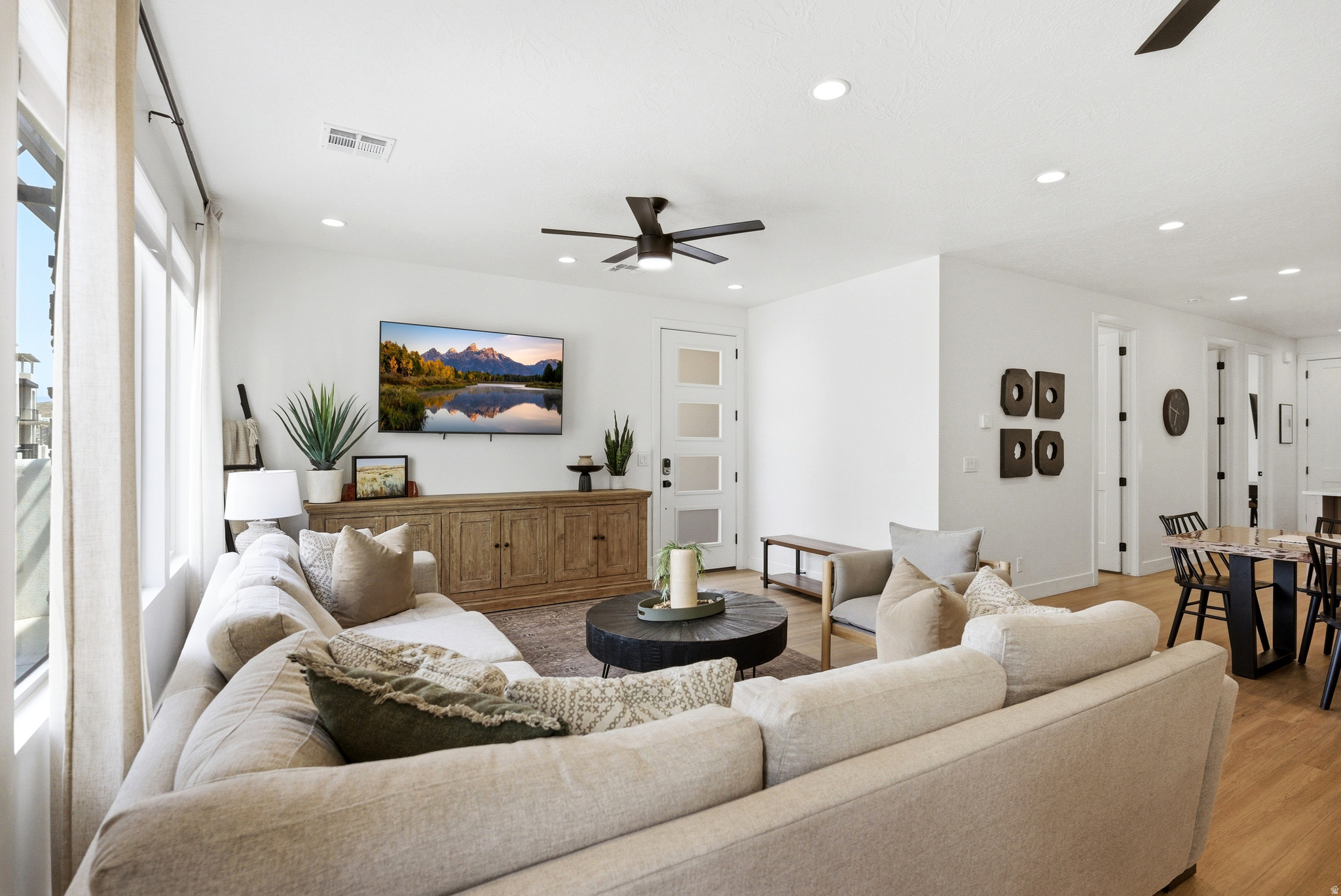 DESERT COLOR RESORT - Residential