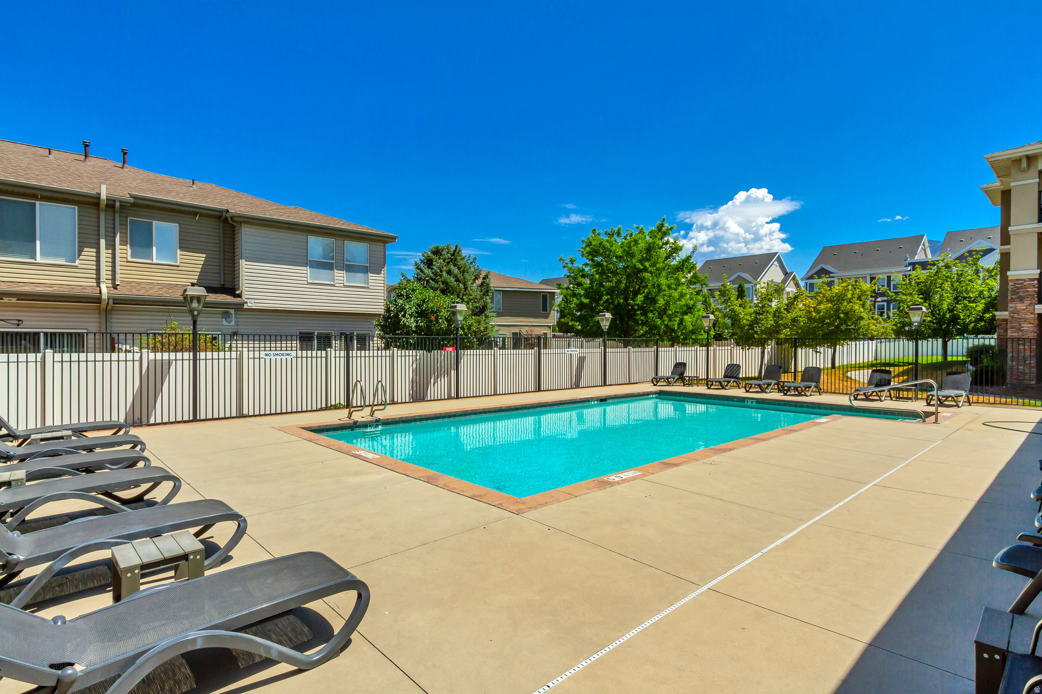 DRAPER PEAKS - Residential