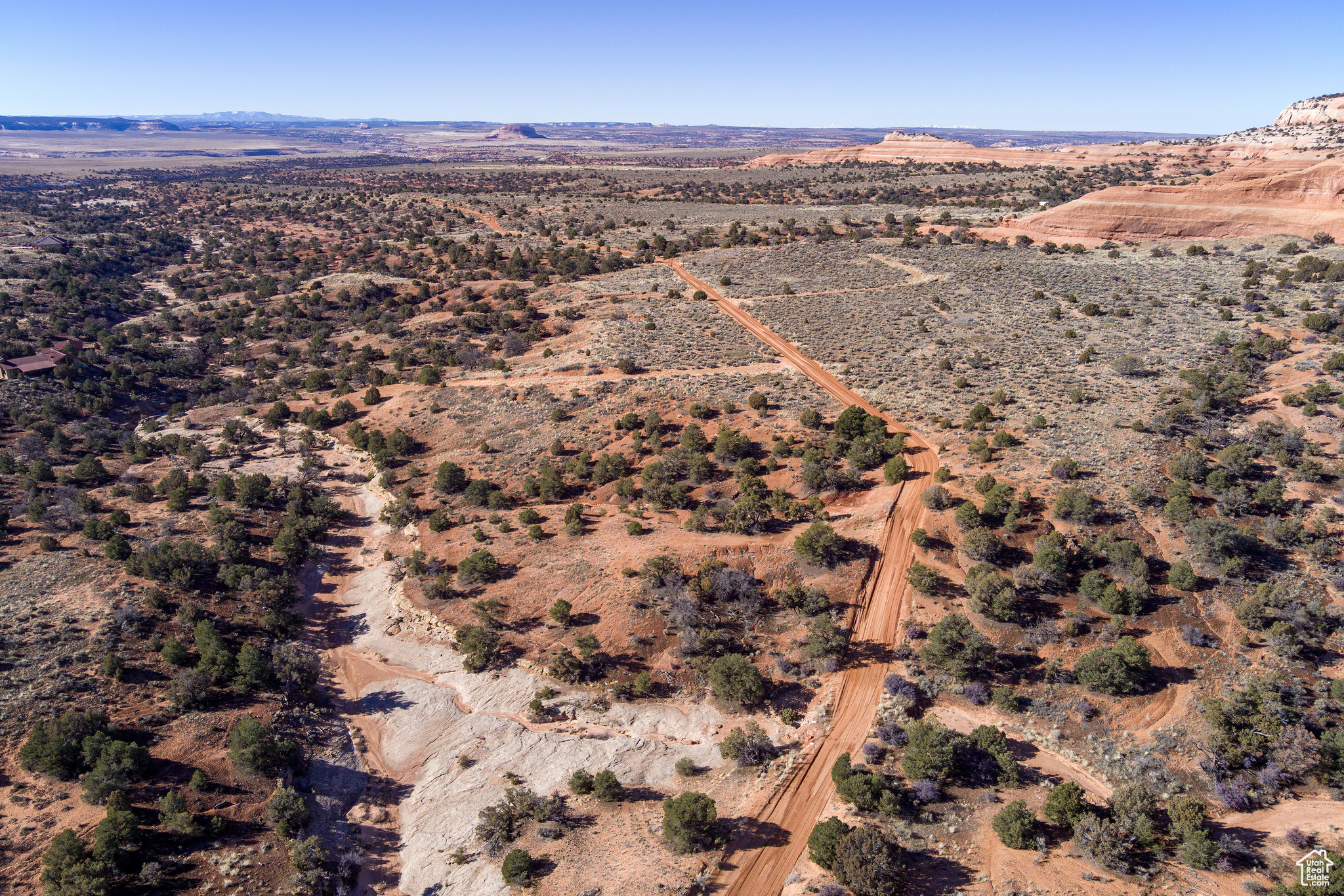 WILSON ARCH RESORT - Land