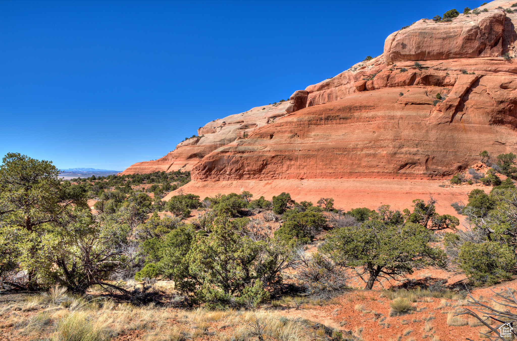 WILSON ARCH RESORT - Land