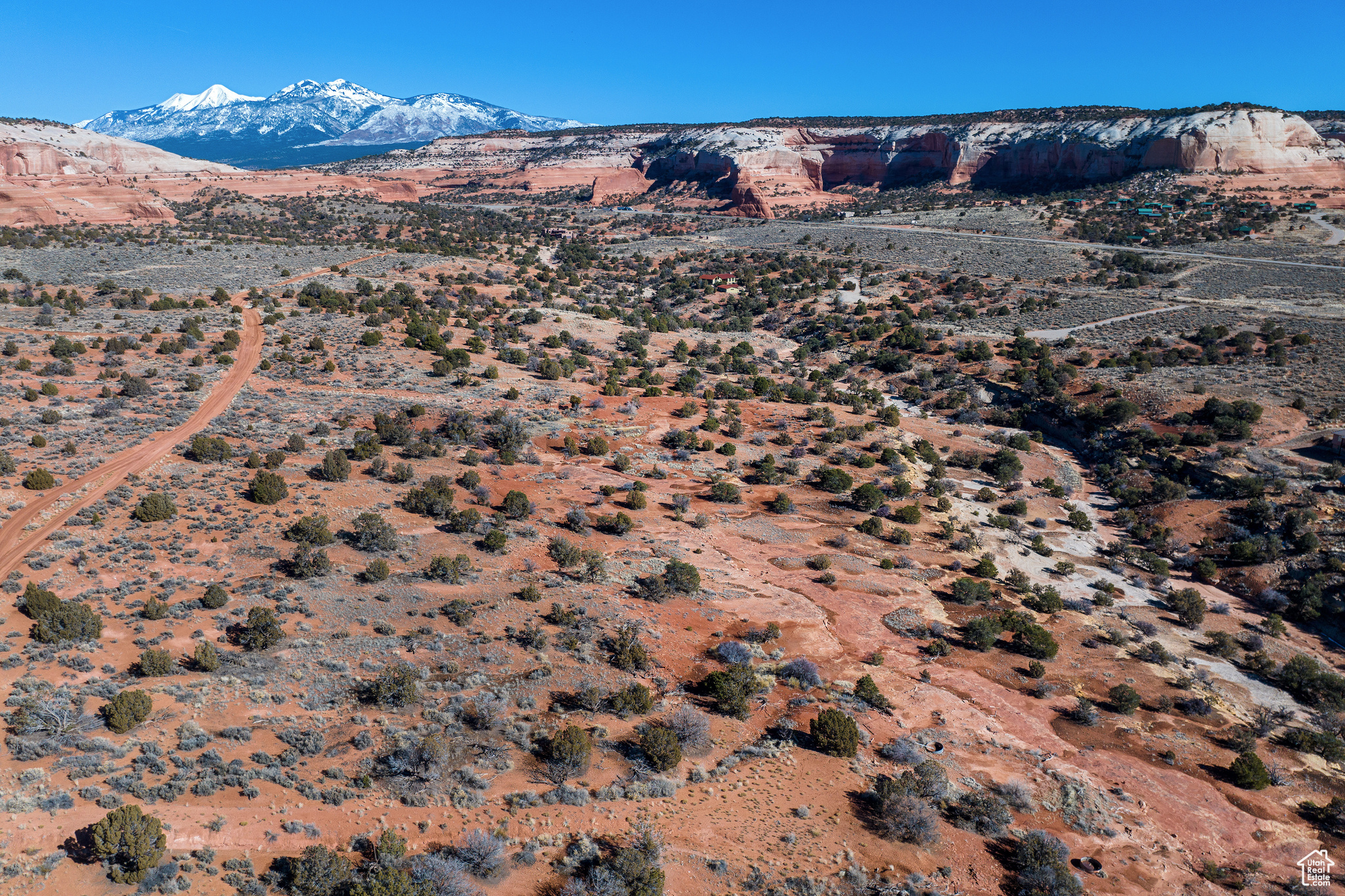 WILSON ARCH RESORT - Land