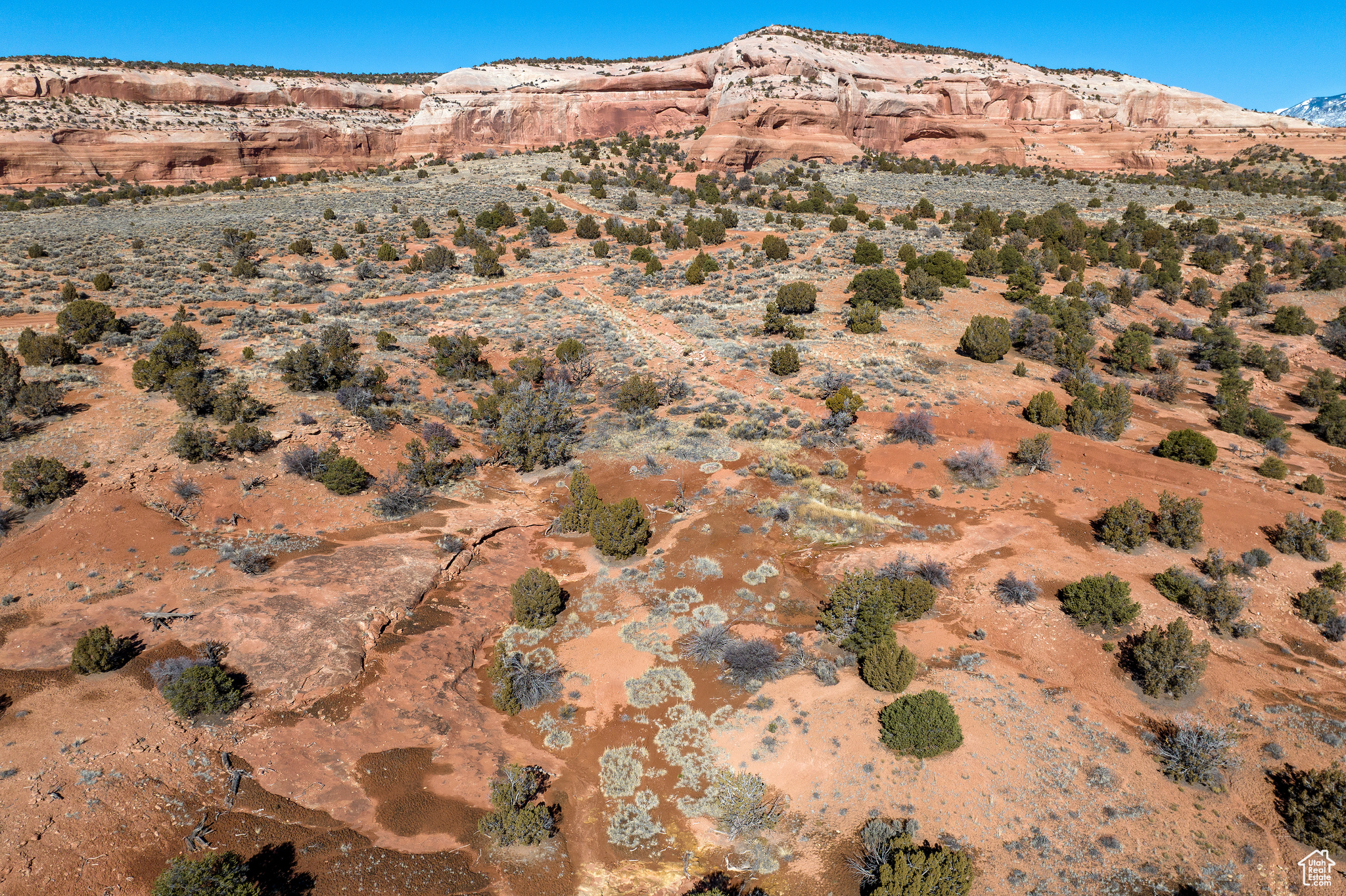 WILSON ARCH RESORT - Land
