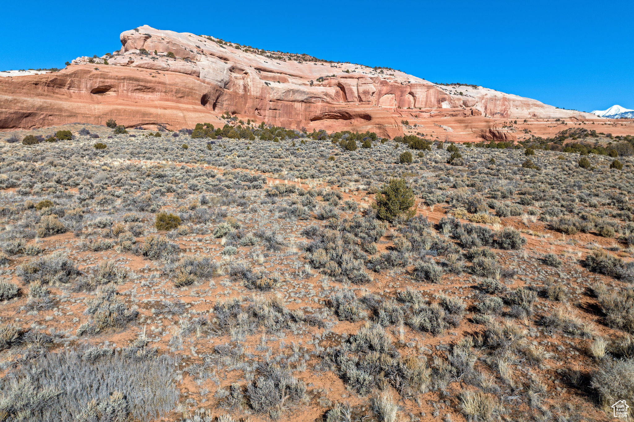 WILSON ARCH RESORT - Land