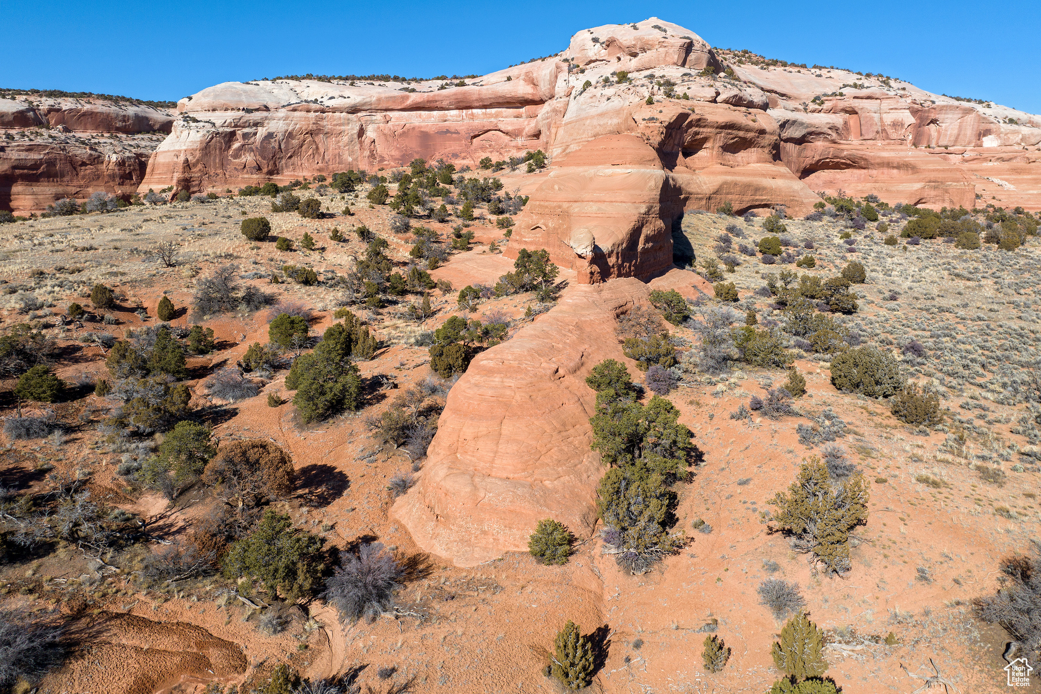WILSON ARCH RESORT - Land