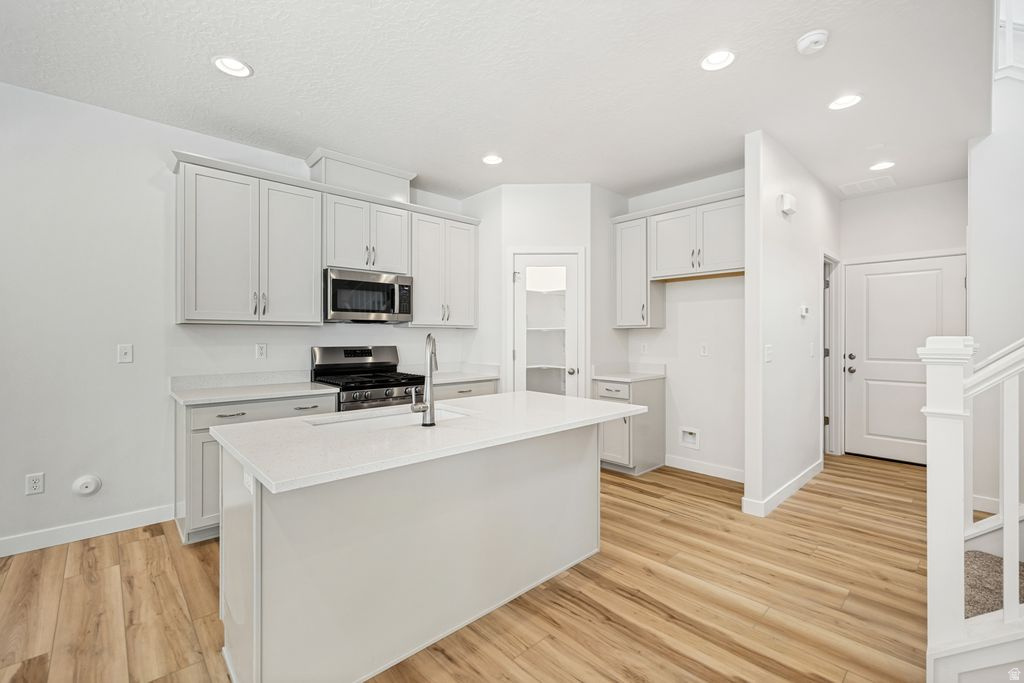MEADOWBROOK - Residential