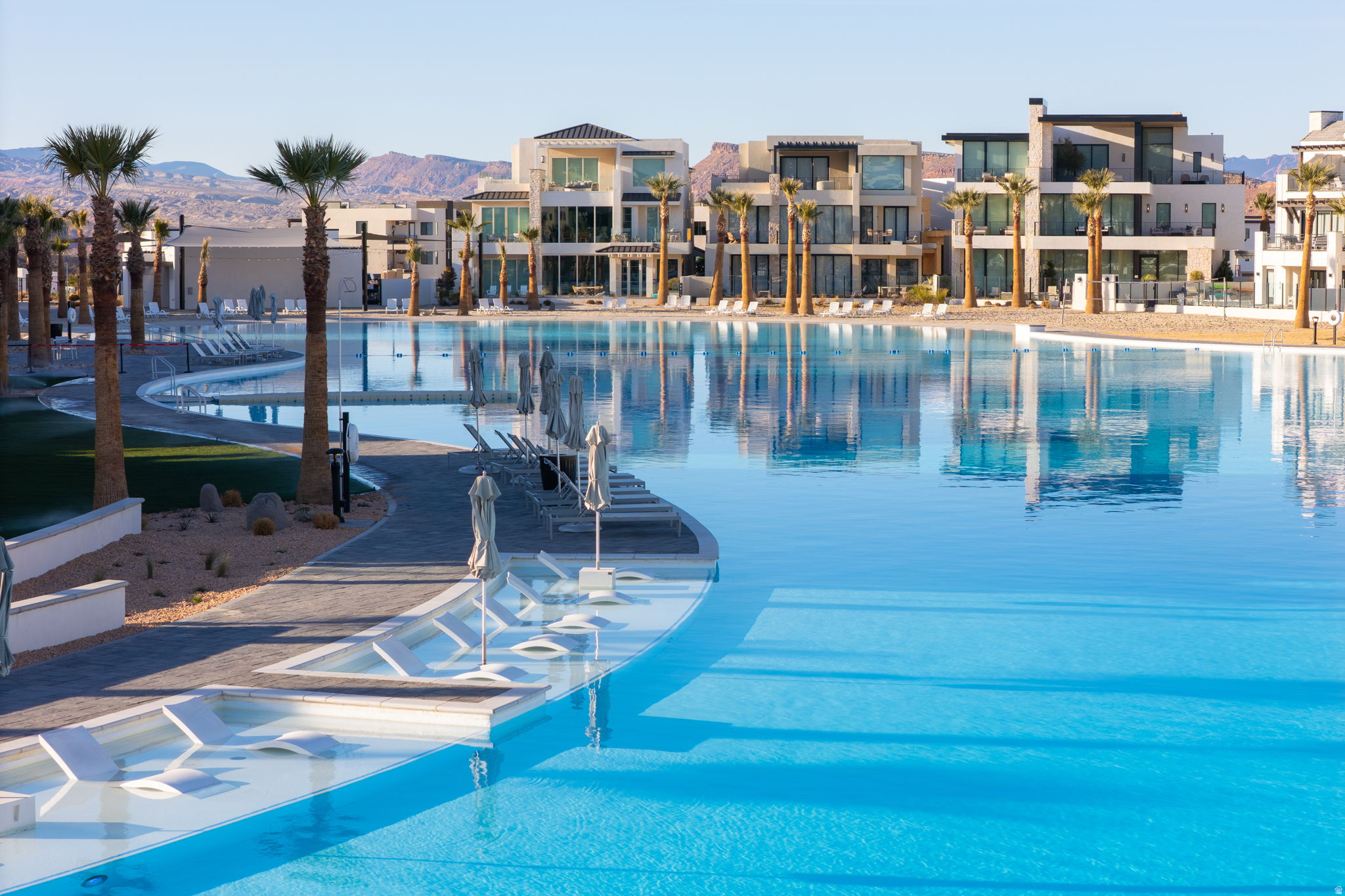 DESERT COLOR RESORT PH 3 - Residential