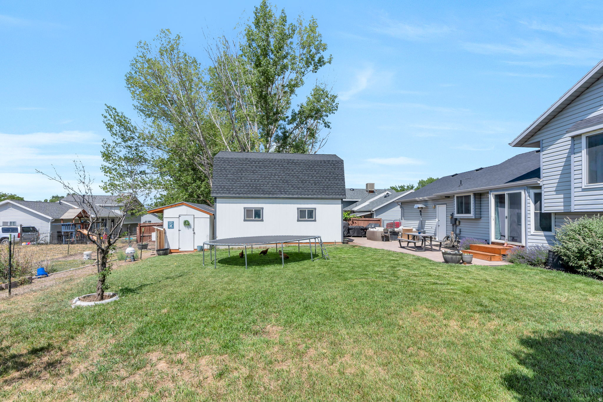 SUNSET ESTATES - Residential