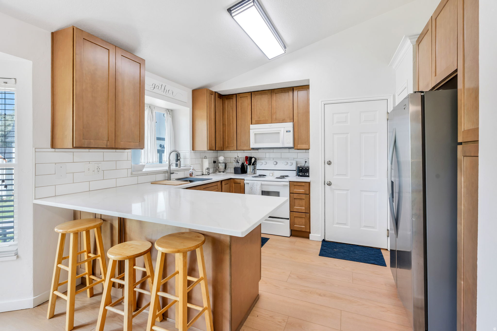 SUNSET ESTATES - Residential