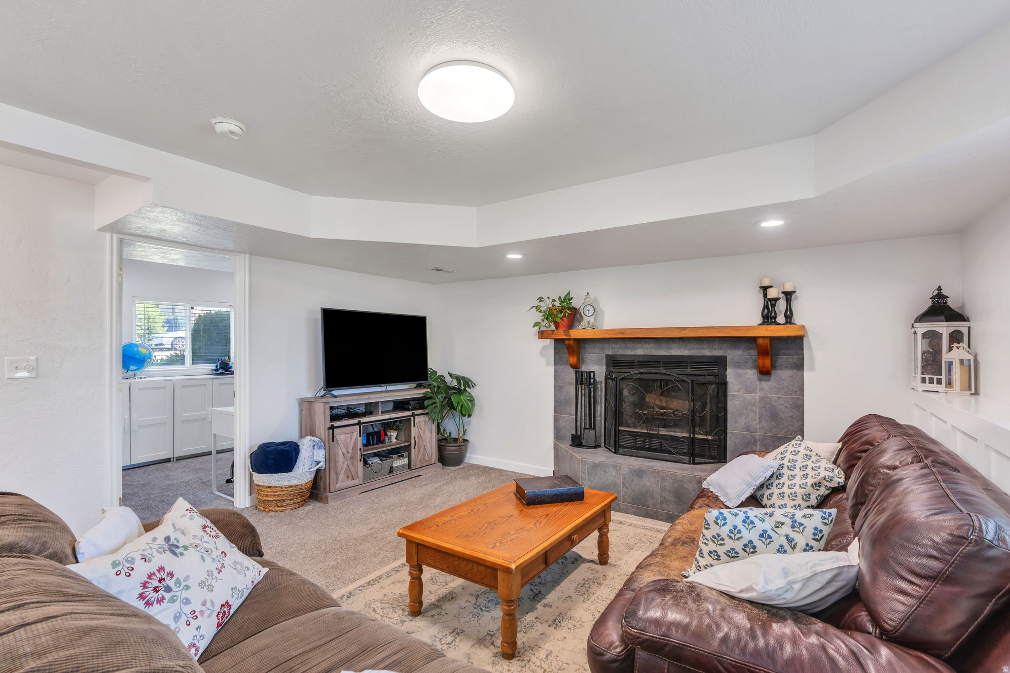 SUNSET ESTATES - Residential