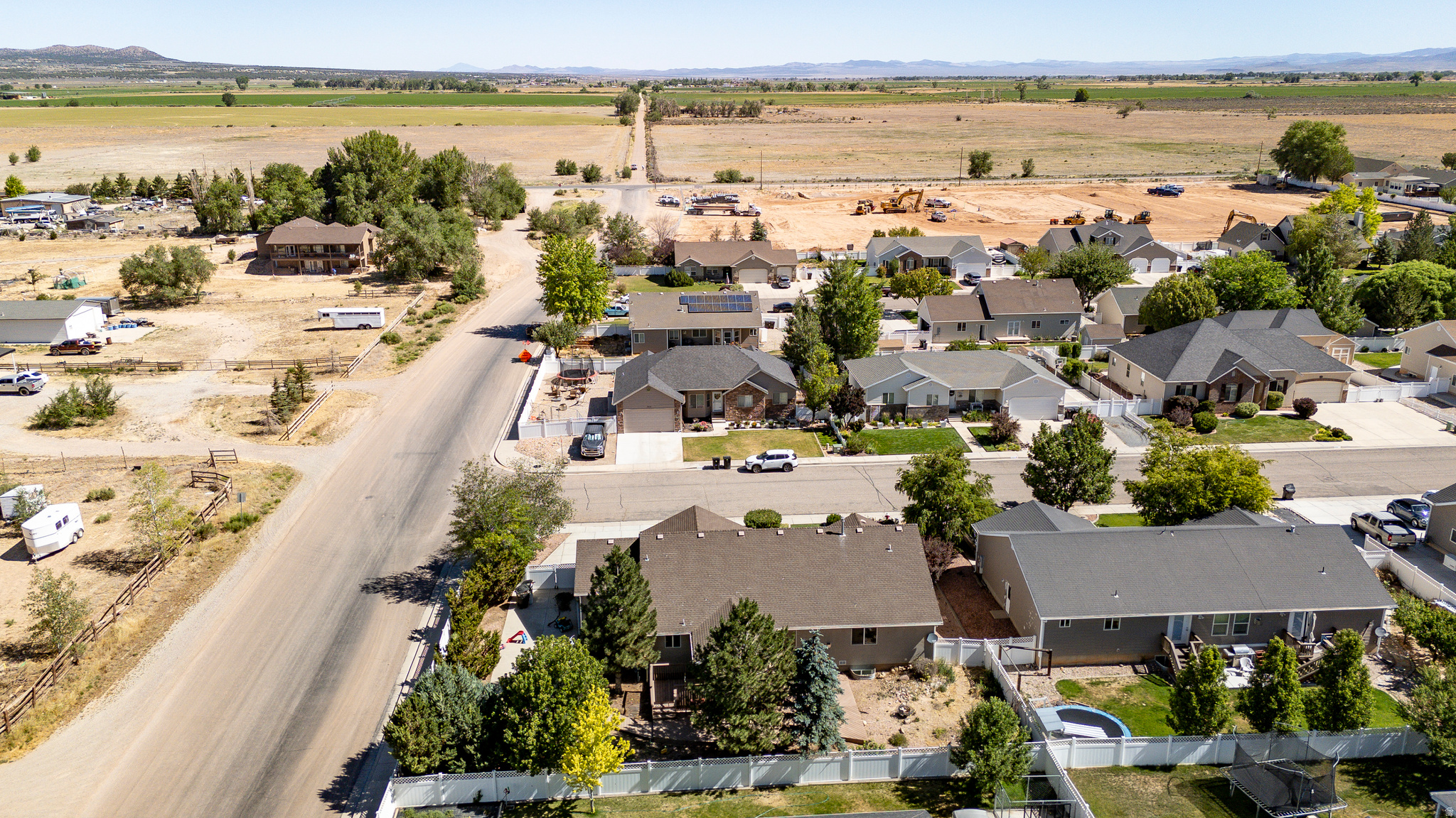 EQUESTRIAN POINTE SUBDIVISION - Residential