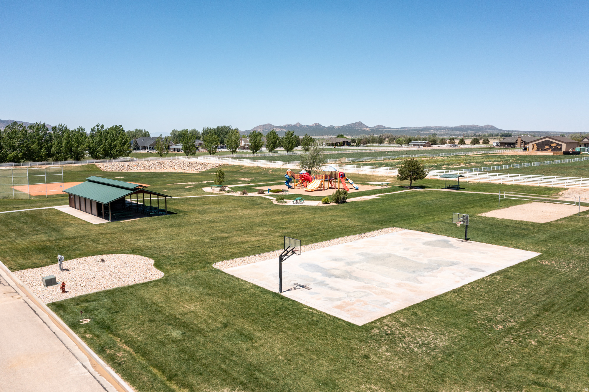 EQUESTRIAN POINTE SUBDIVISION - Residential