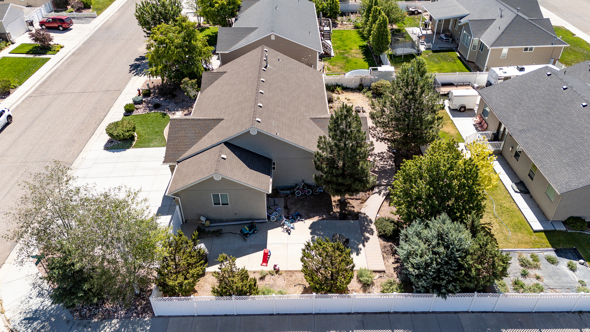 EQUESTRIAN POINTE SUBDIVISION - Residential