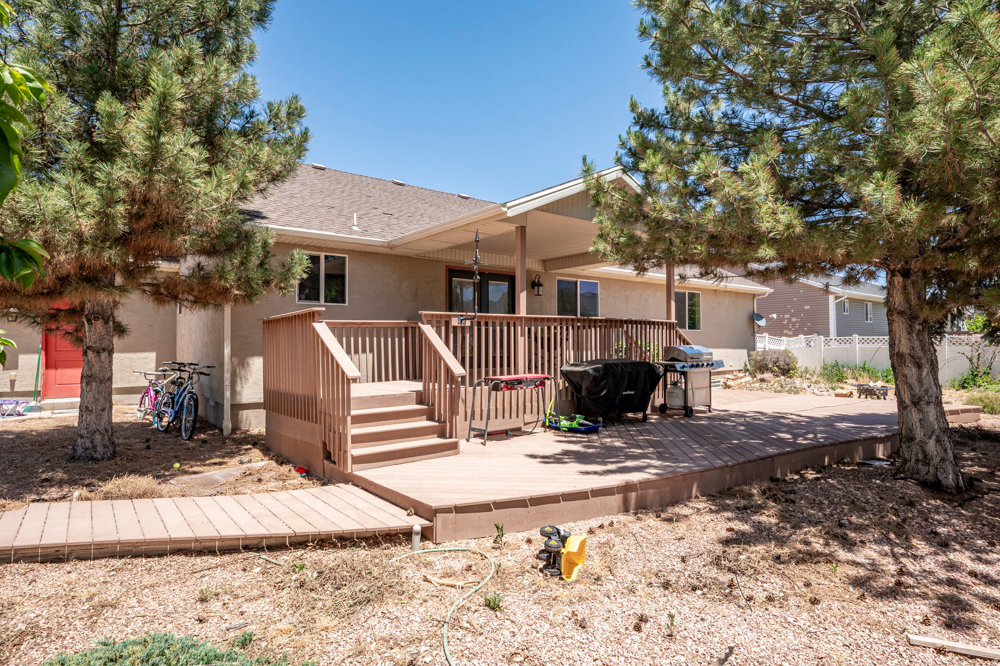 EQUESTRIAN POINTE SUBDIVISION - Residential
