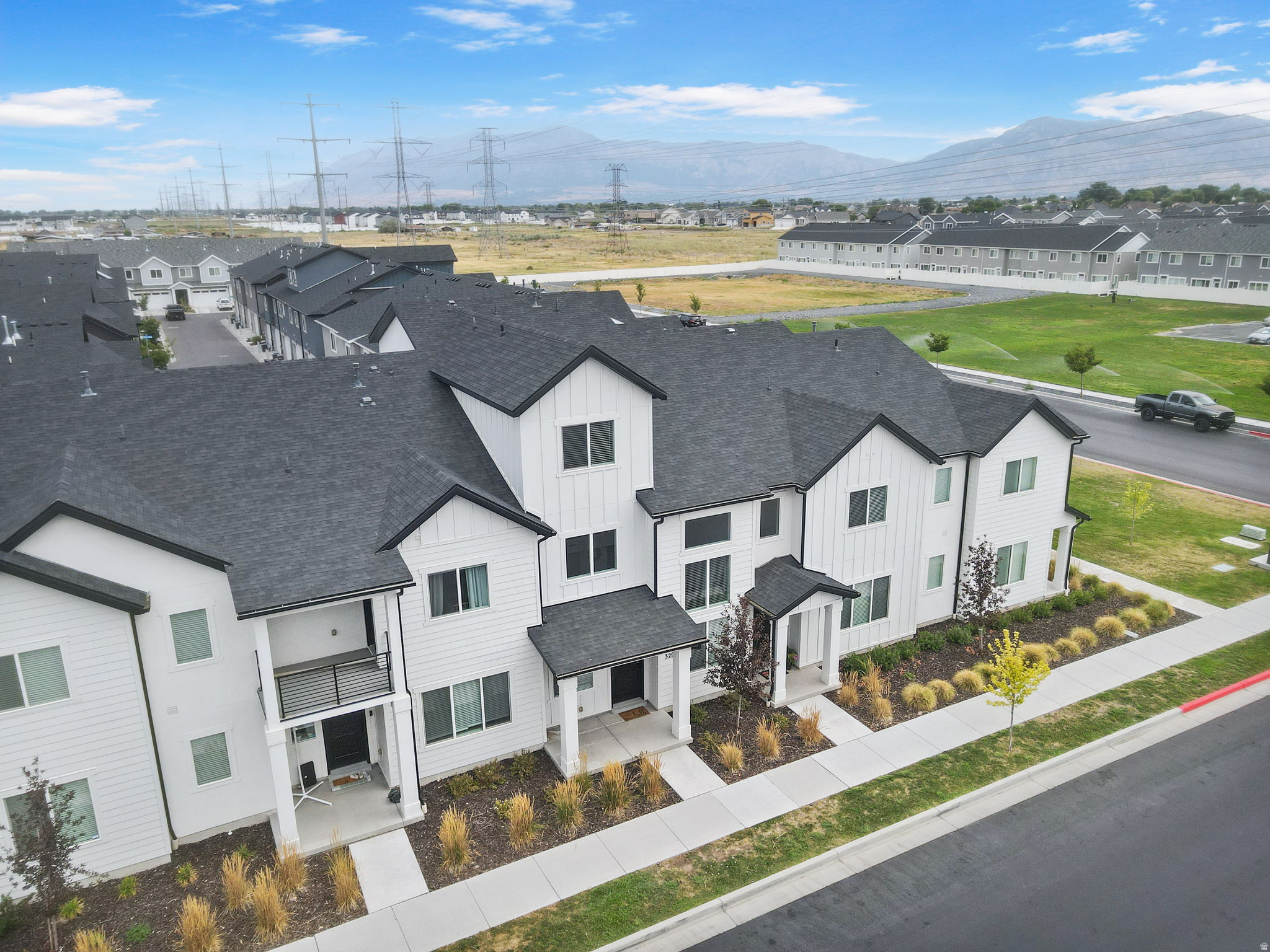 SALT POINT - Residential