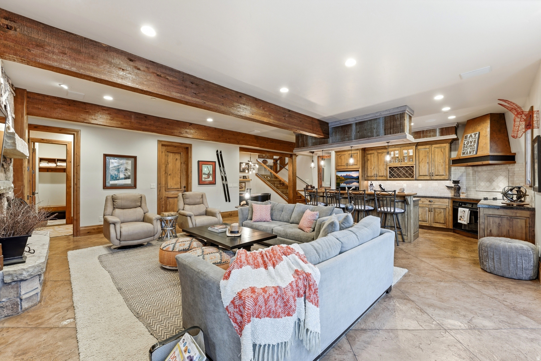 PINERIDGE SUBDIVISION - Residential