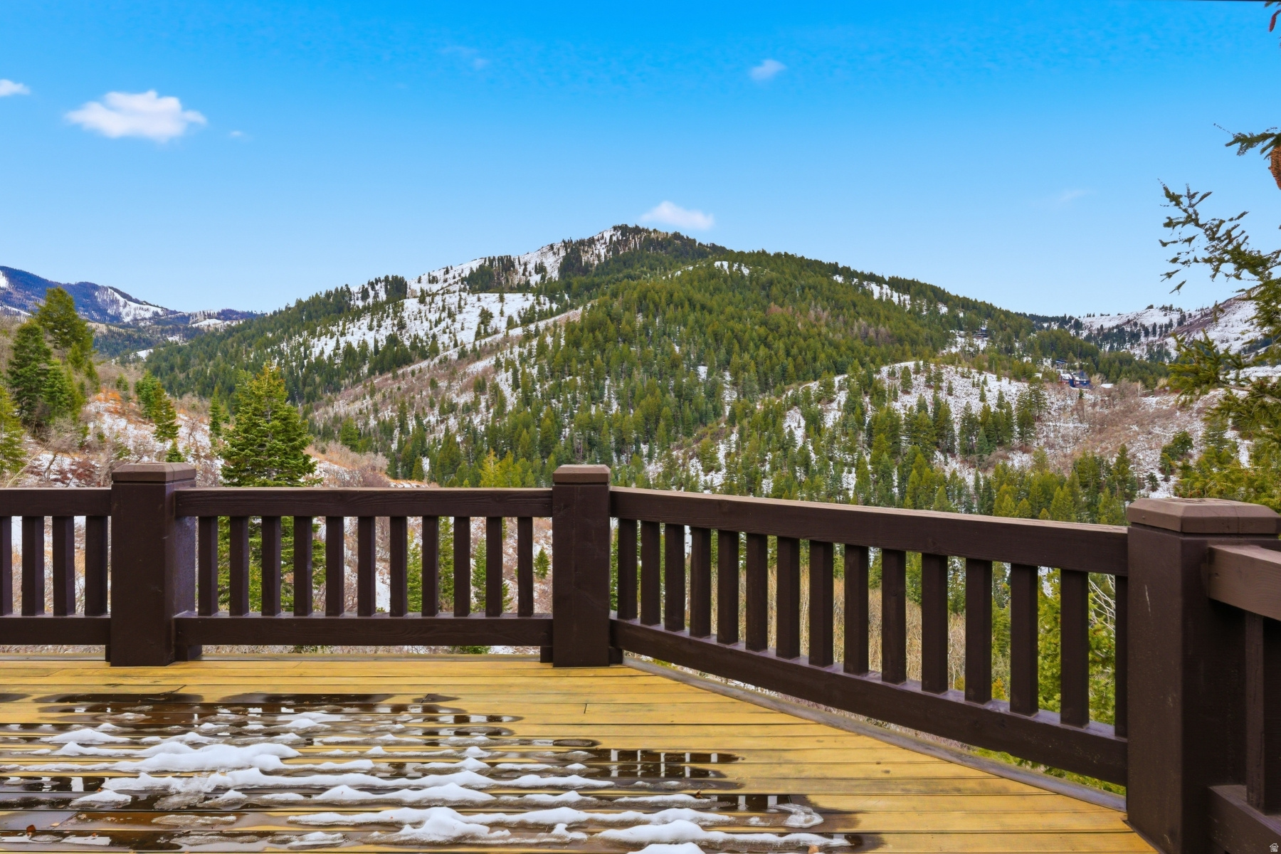 PINERIDGE SUBDIVISION - Residential