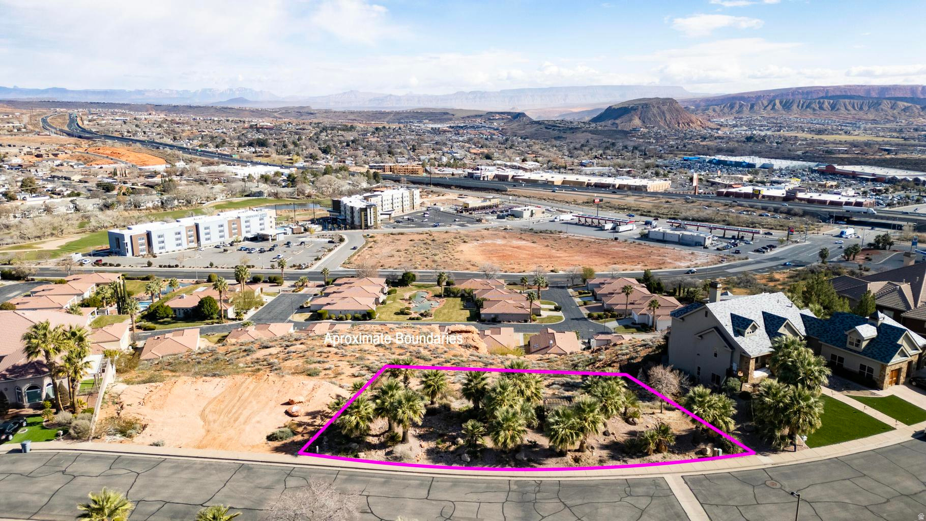 LION'S HEAD HILLTOP ESTATES AT GREEN SPRINGS - Residential