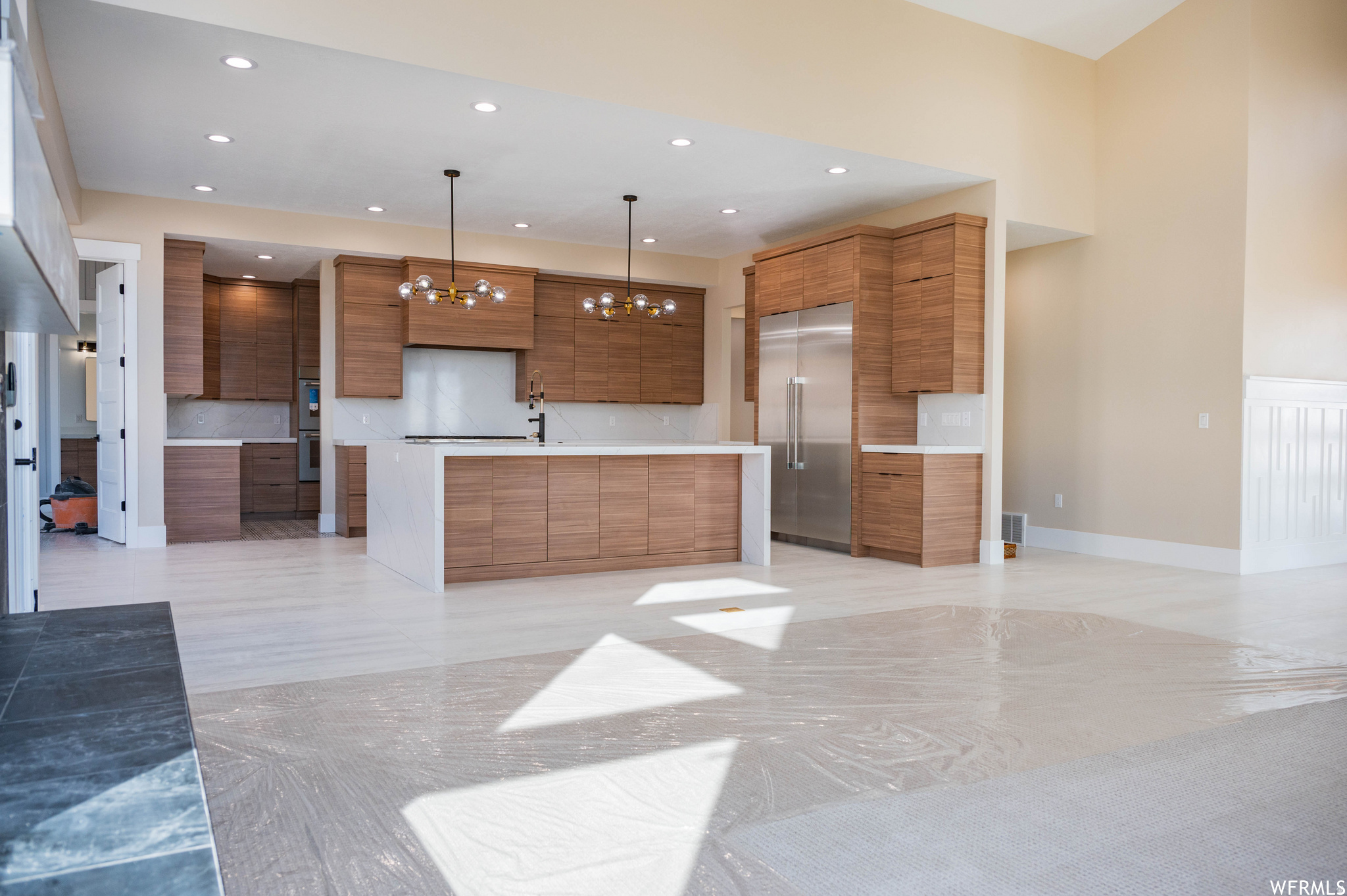 LION'S HEAD HILLTOP ESTATES AT GREEN SPRINGS - Residential