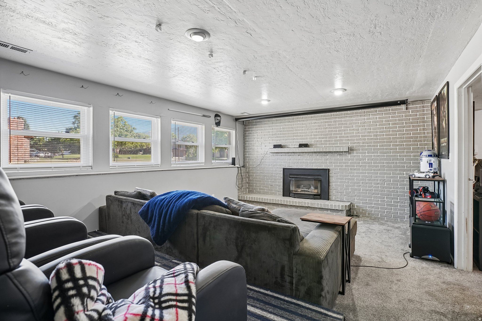 OAK FOREST - Residential