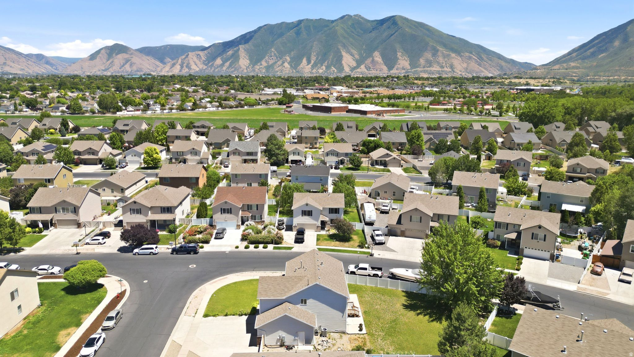 SPANISH FIELDS - Residential