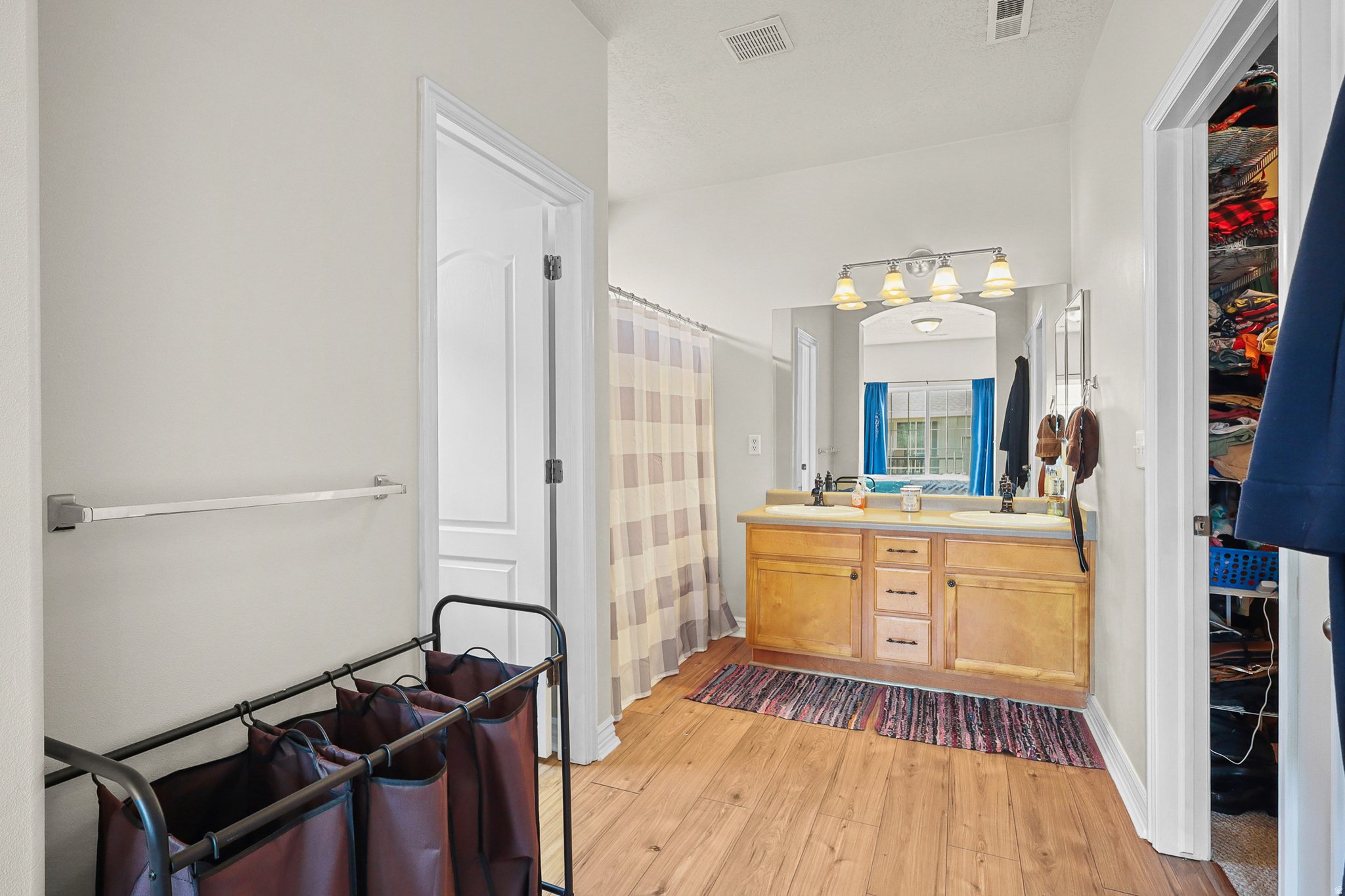PROVENCE WEST AT PHEASANT POINTE CONDO - Residential