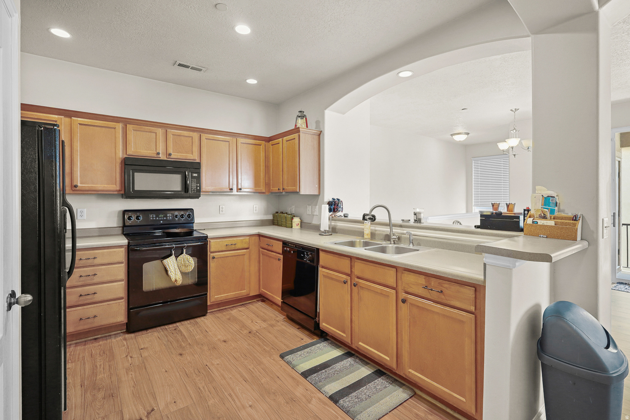 PROVENCE WEST AT PHEASANT POINTE CONDO - Residential