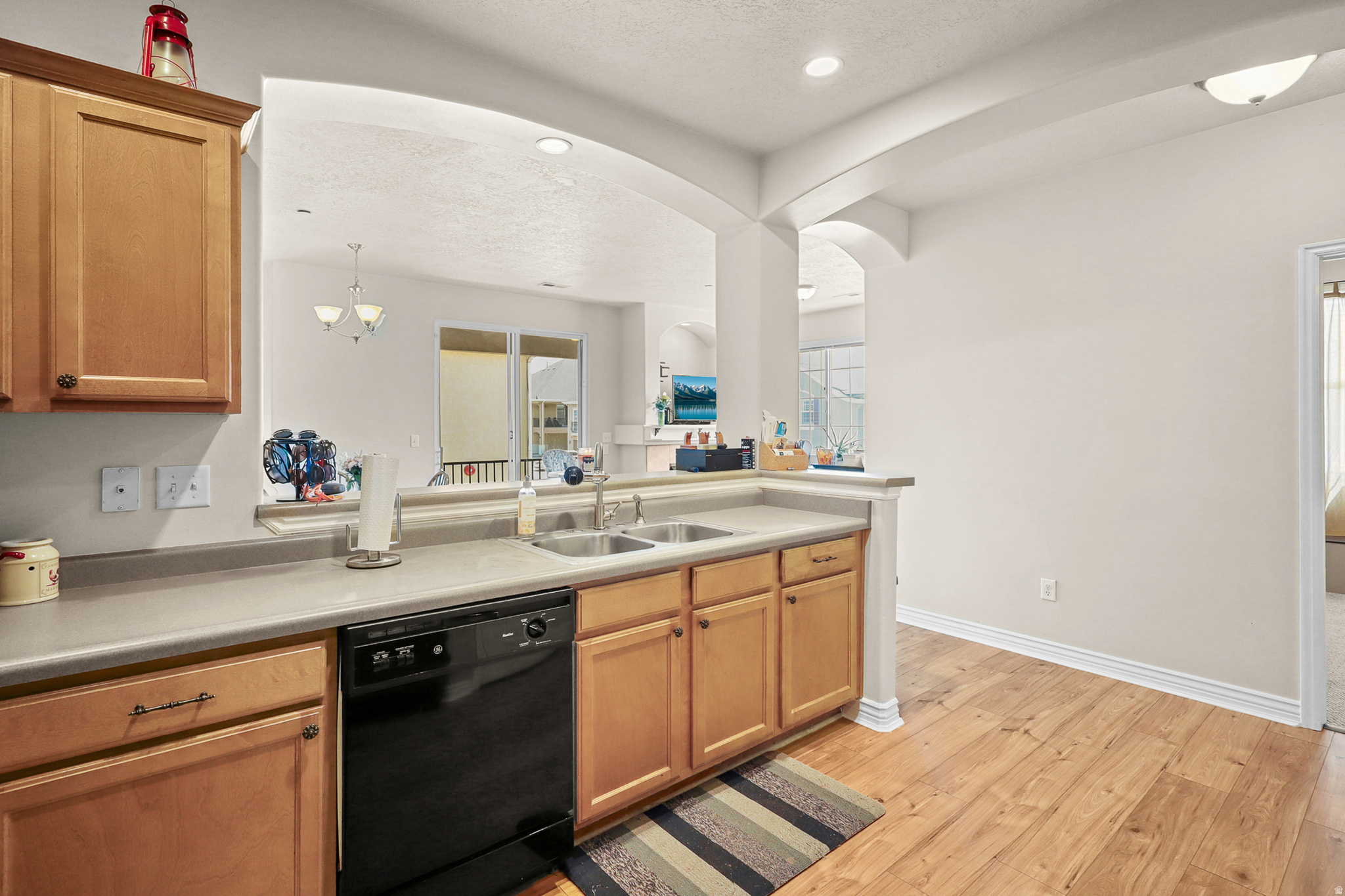 PROVENCE WEST AT PHEASANT POINTE CONDO - Residential