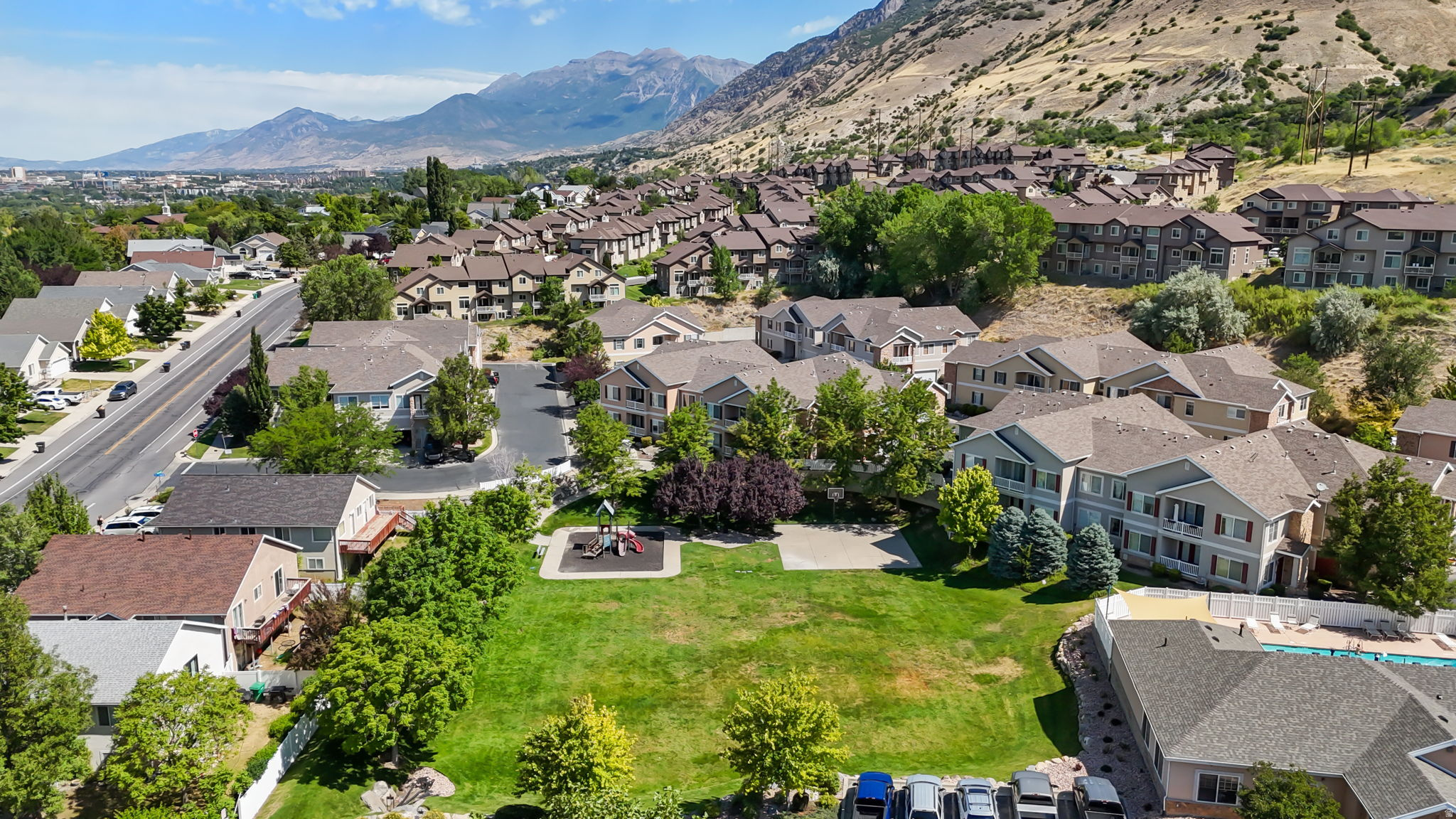 RIDGE - Residential
