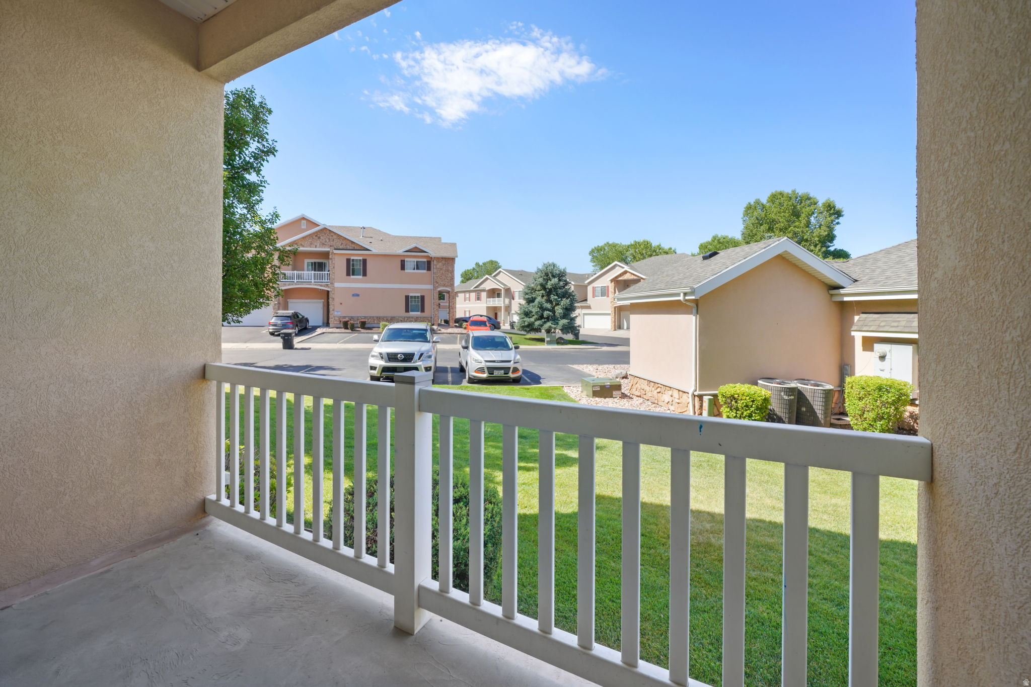 RIDGE - Residential