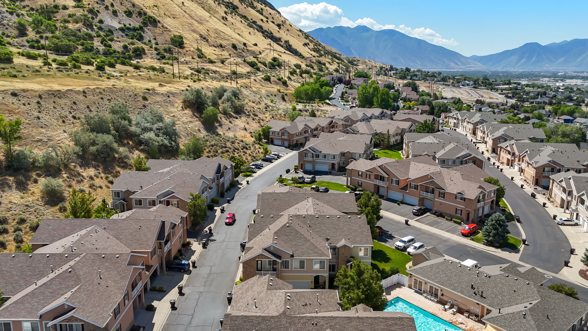 RIDGE - Residential