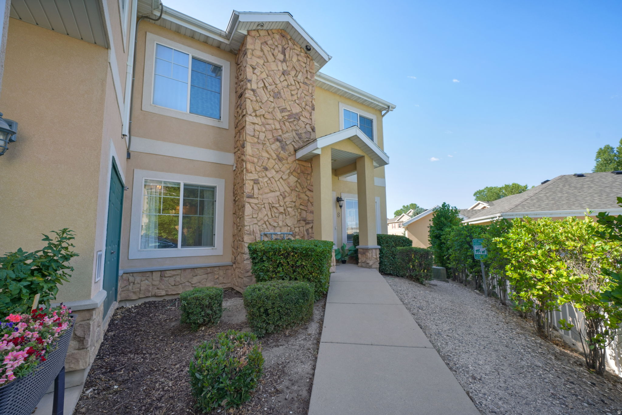 RIDGE - Residential