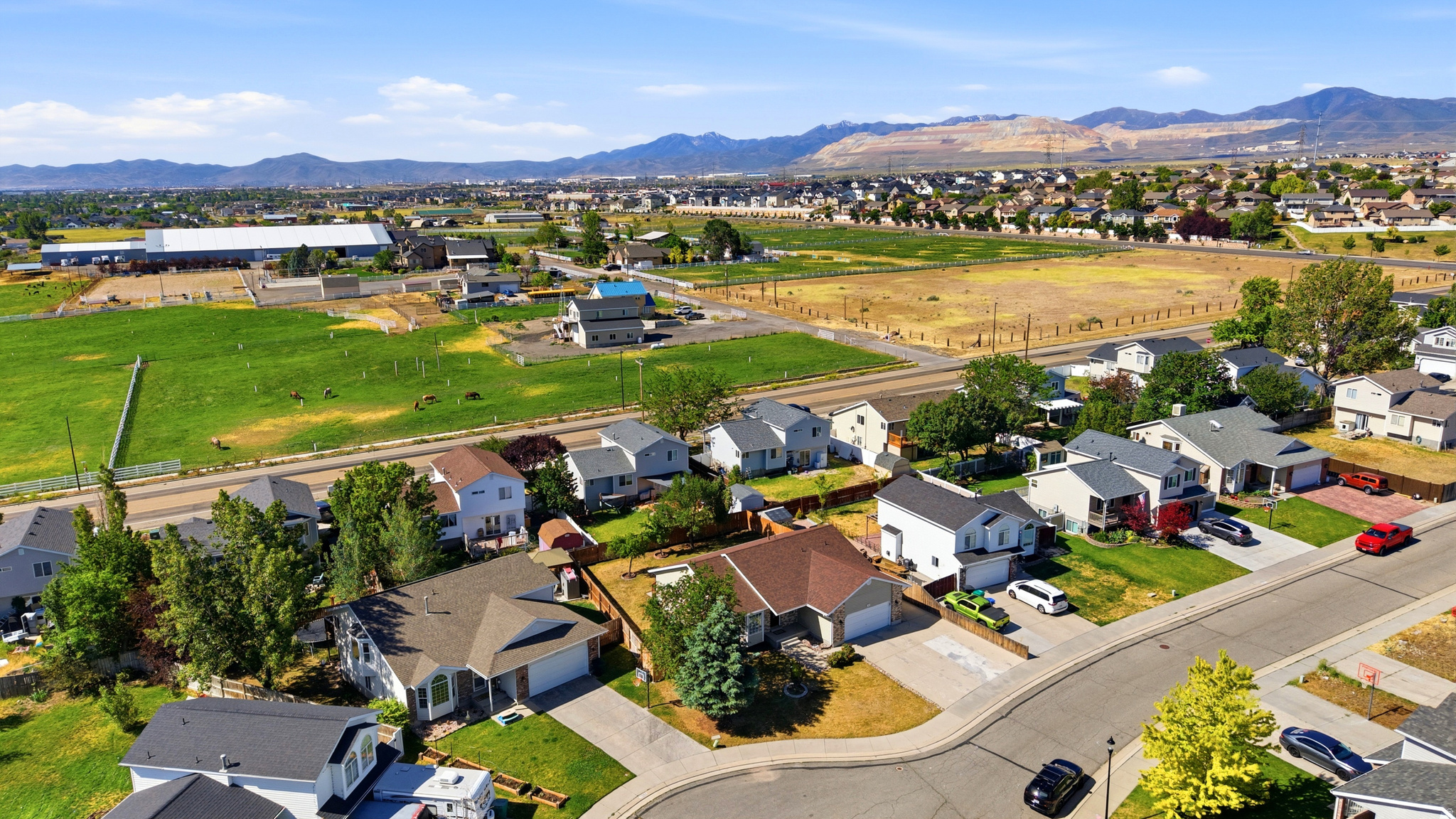 OQUIRRH SHADOWS - Residential