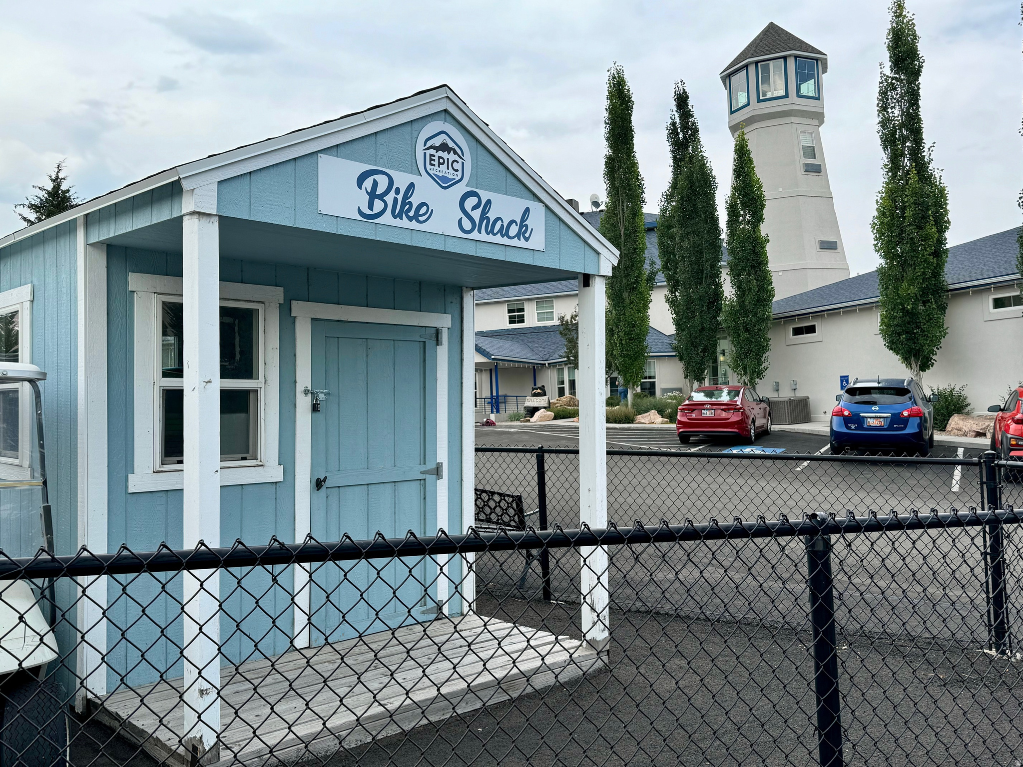 HARBOR VILLAGE TENNIS BUILDING - Residential