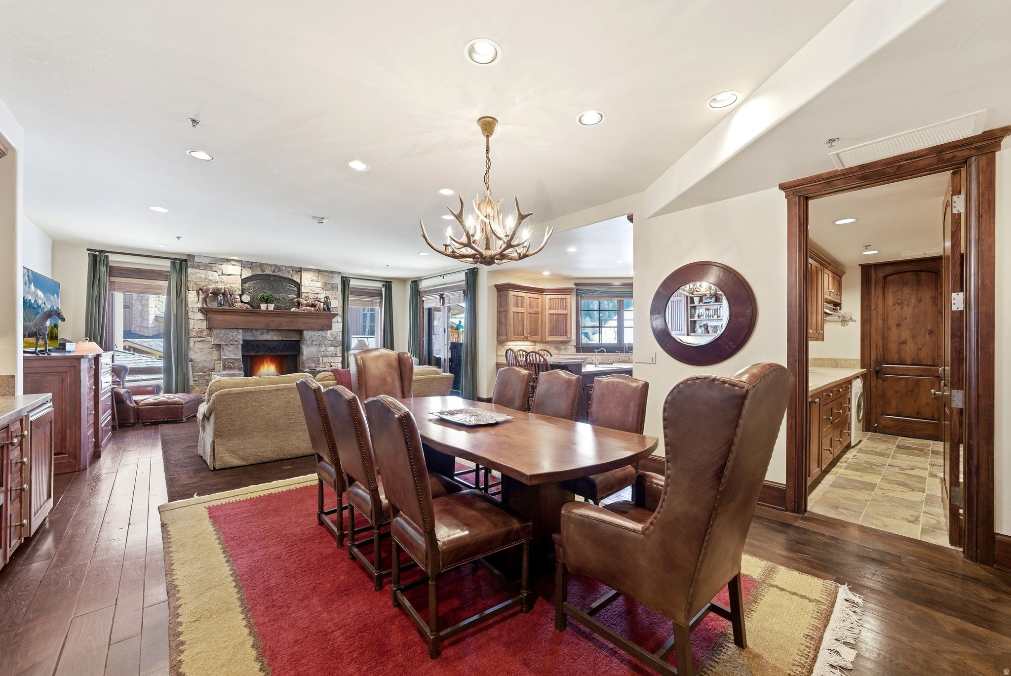 INN AT SILVERLAKE - Residential