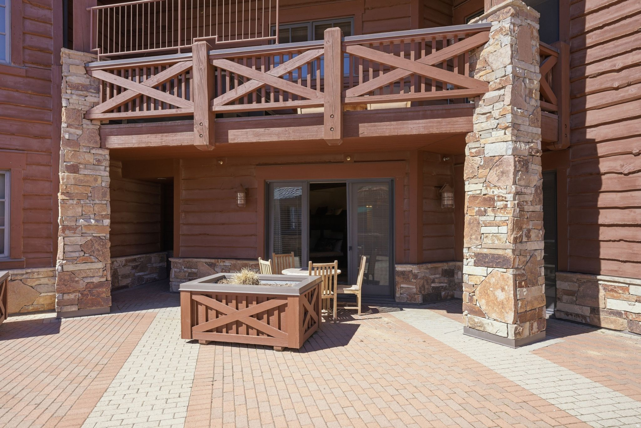 INN AT SILVERLAKE - Residential