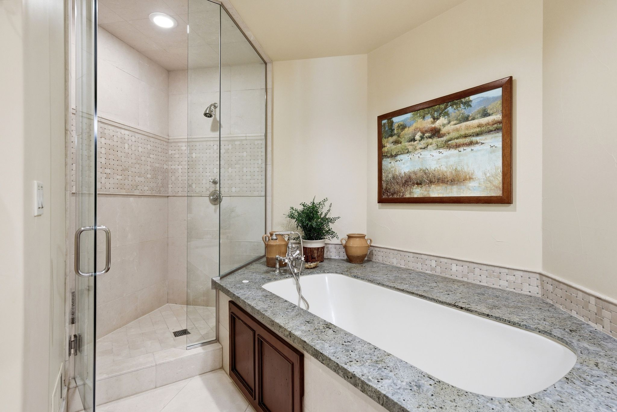 INN AT SILVERLAKE - Residential